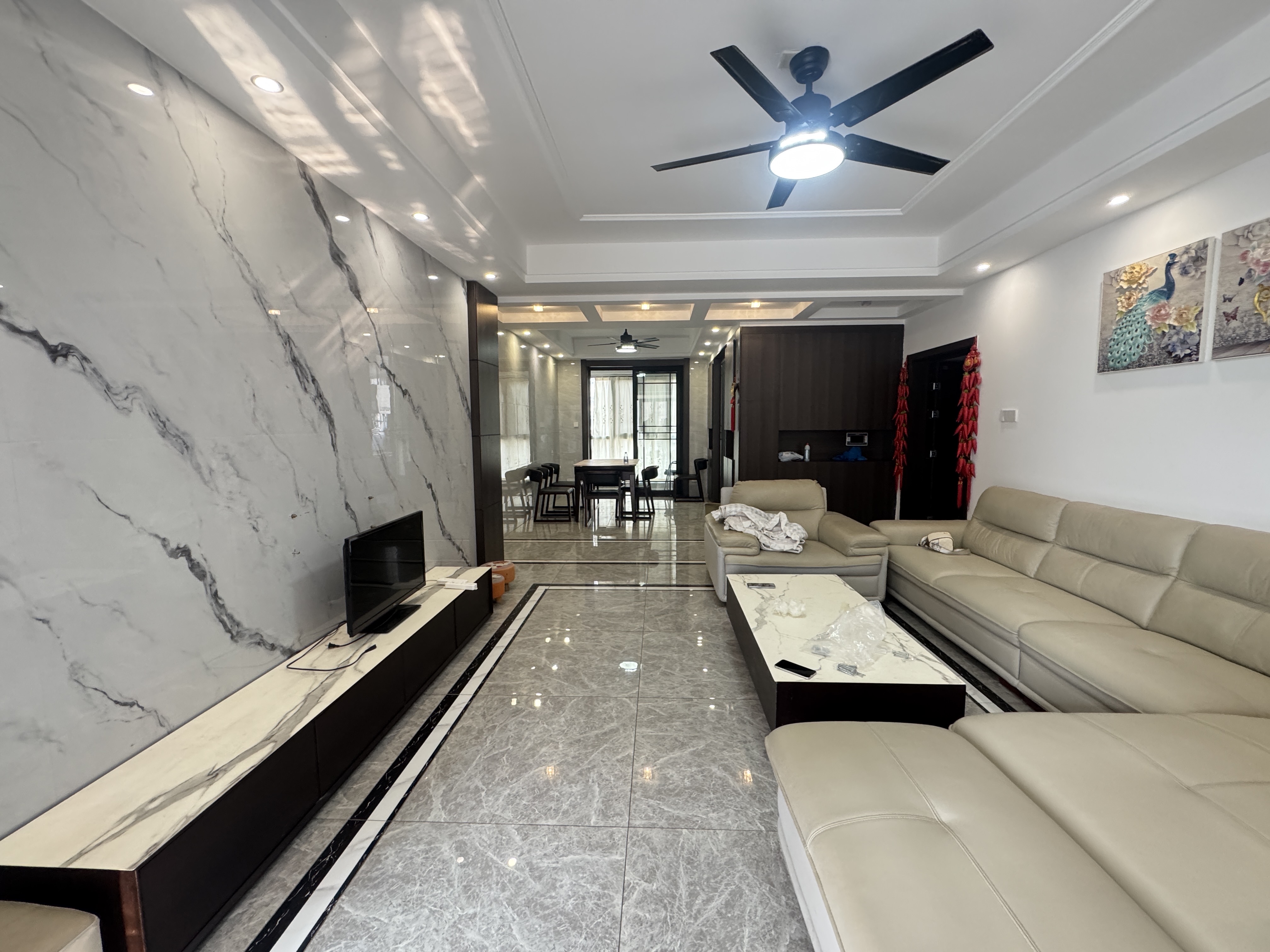 太一格  4室2厅2卫    92.8万