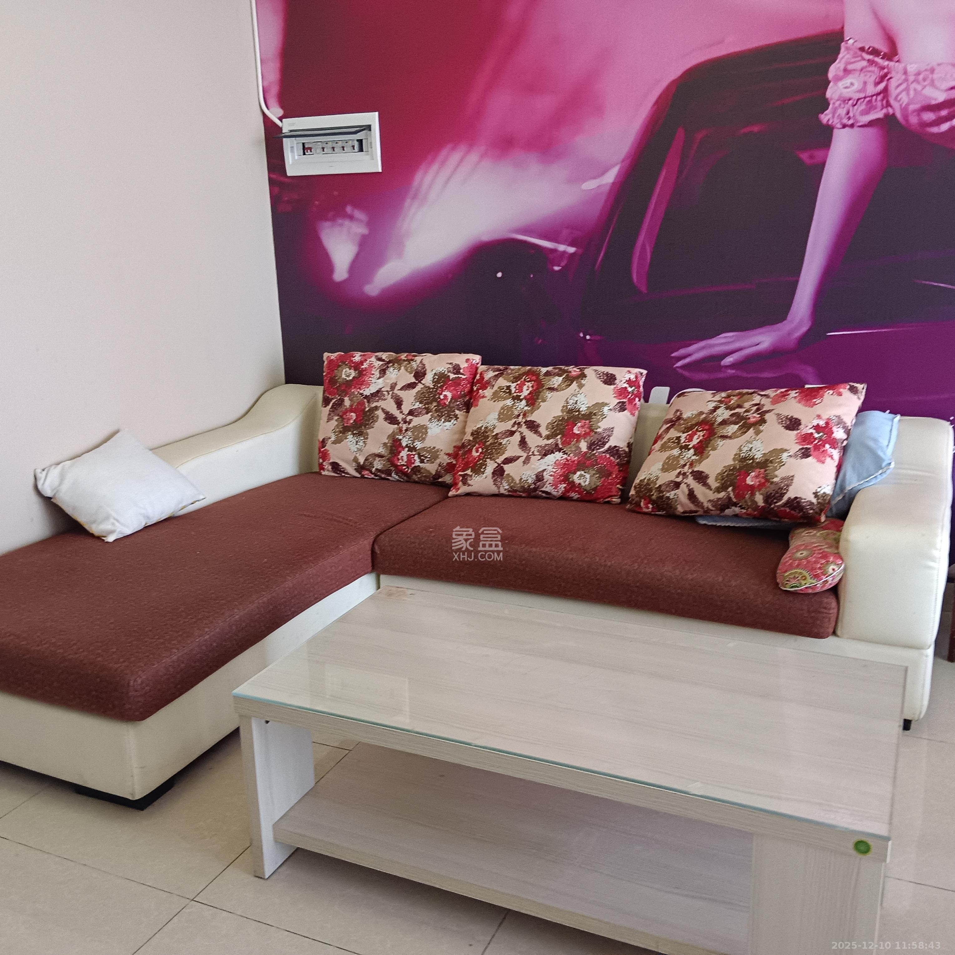 领东汇 1室0厅0卫 1400.0元/月 领东汇 1室0厅0卫 1400.0元/月室内图