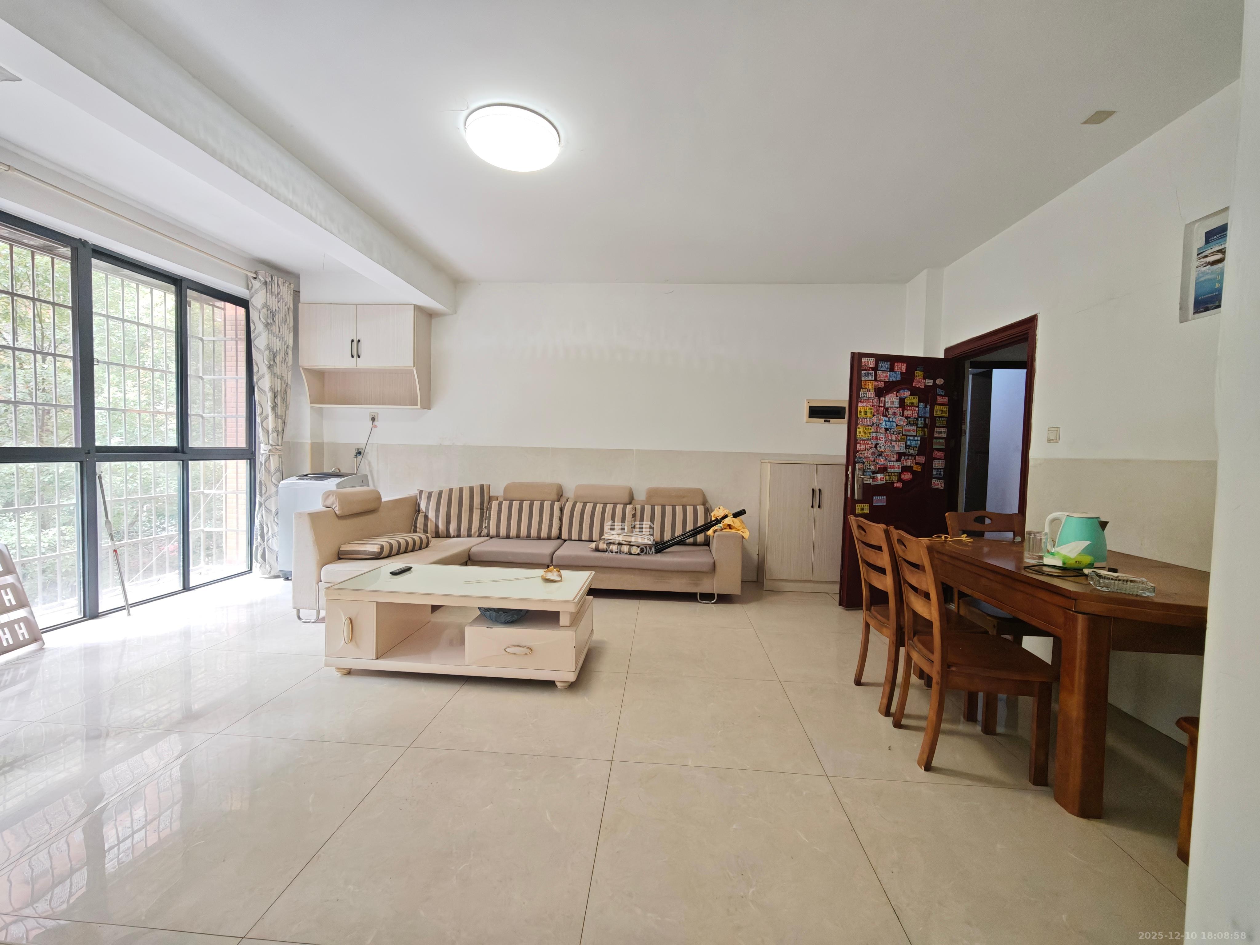 星城新宇月雅苑（月塘小区）  1室0厅0卫    1300.0元/月室内图