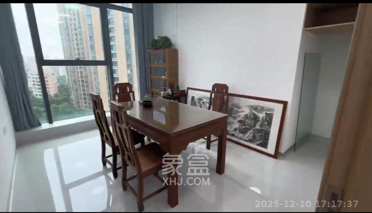 恒大金融广场   143.3㎡      8000.0元/月