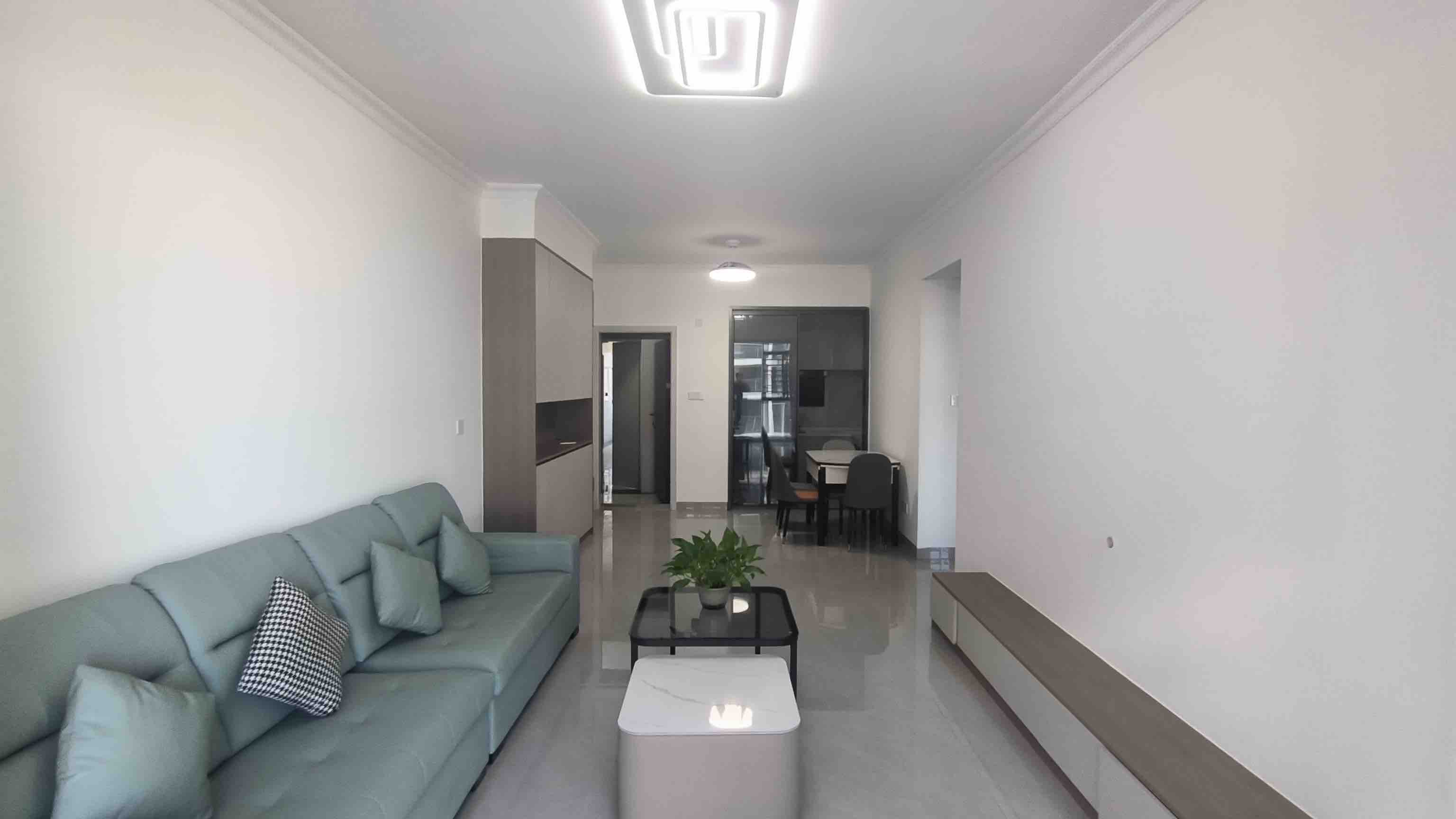 互助小区电梯房  2室2厅1卫    1600.0元/月