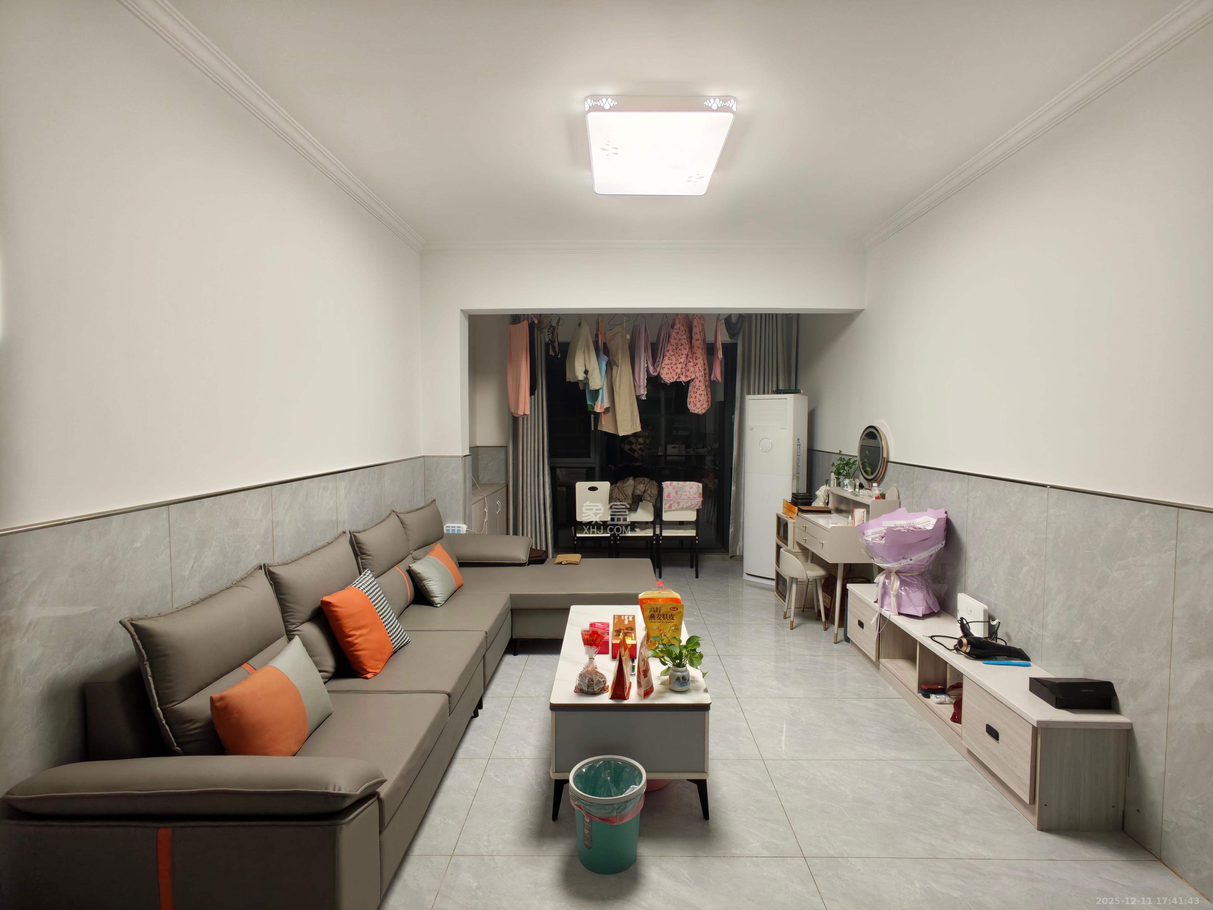 燕珑新寓  2室2厅1卫    2100.0元/月