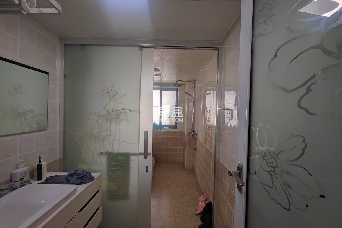 树鑫城市花园 3室2厅2卫 1500.0元/月 树鑫城市花园 3室2厅2卫 1500.0元/月室内图