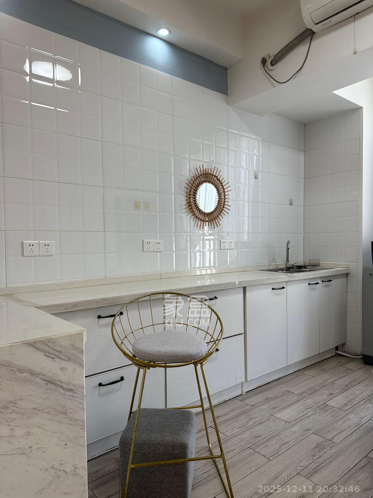 梅溪国际公寓(步步高新天地) 1室1厅1卫 1500.0元/月 梅溪国际公寓(步步高新天地) 1室1厅1卫 1500.0元/月室内图