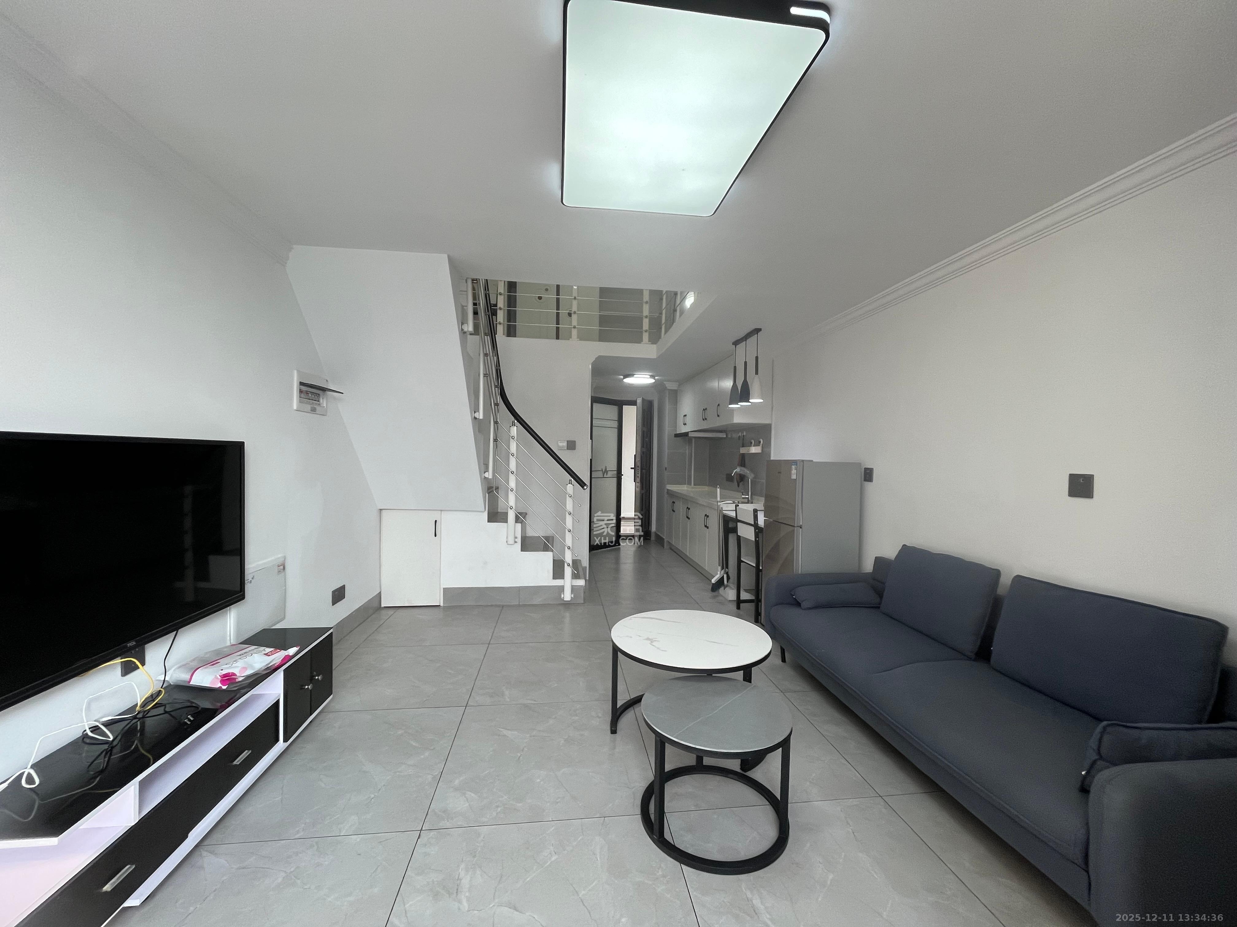 嘉宇银杉(嘉宇西苑) 2室1厅1卫 1500.0元/月 嘉宇银杉(嘉宇西苑) 2室1厅1卫 1500.0元/月室内图