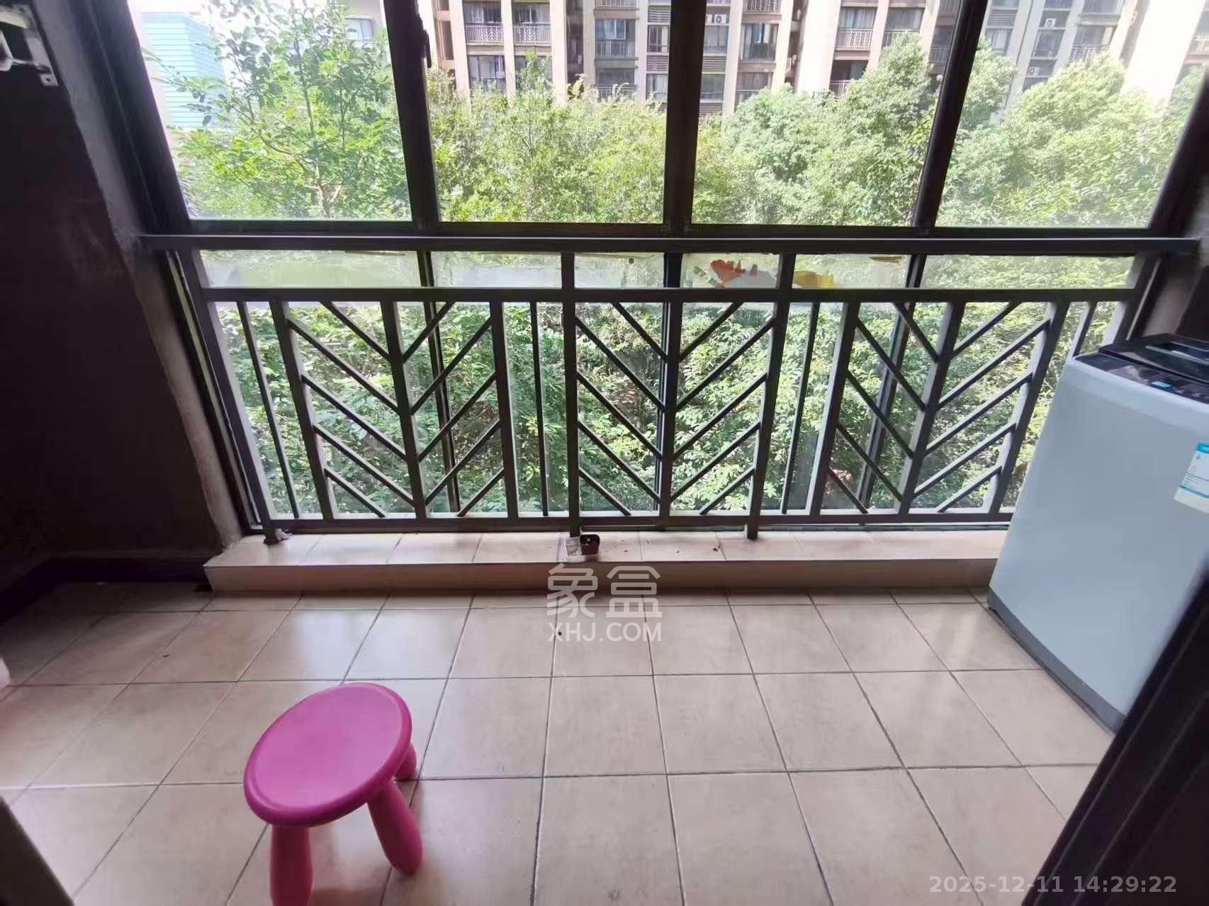 旭辉藏郡（藏郡、旭湘华府)  3室2厅1卫    2200.0元/月室内图