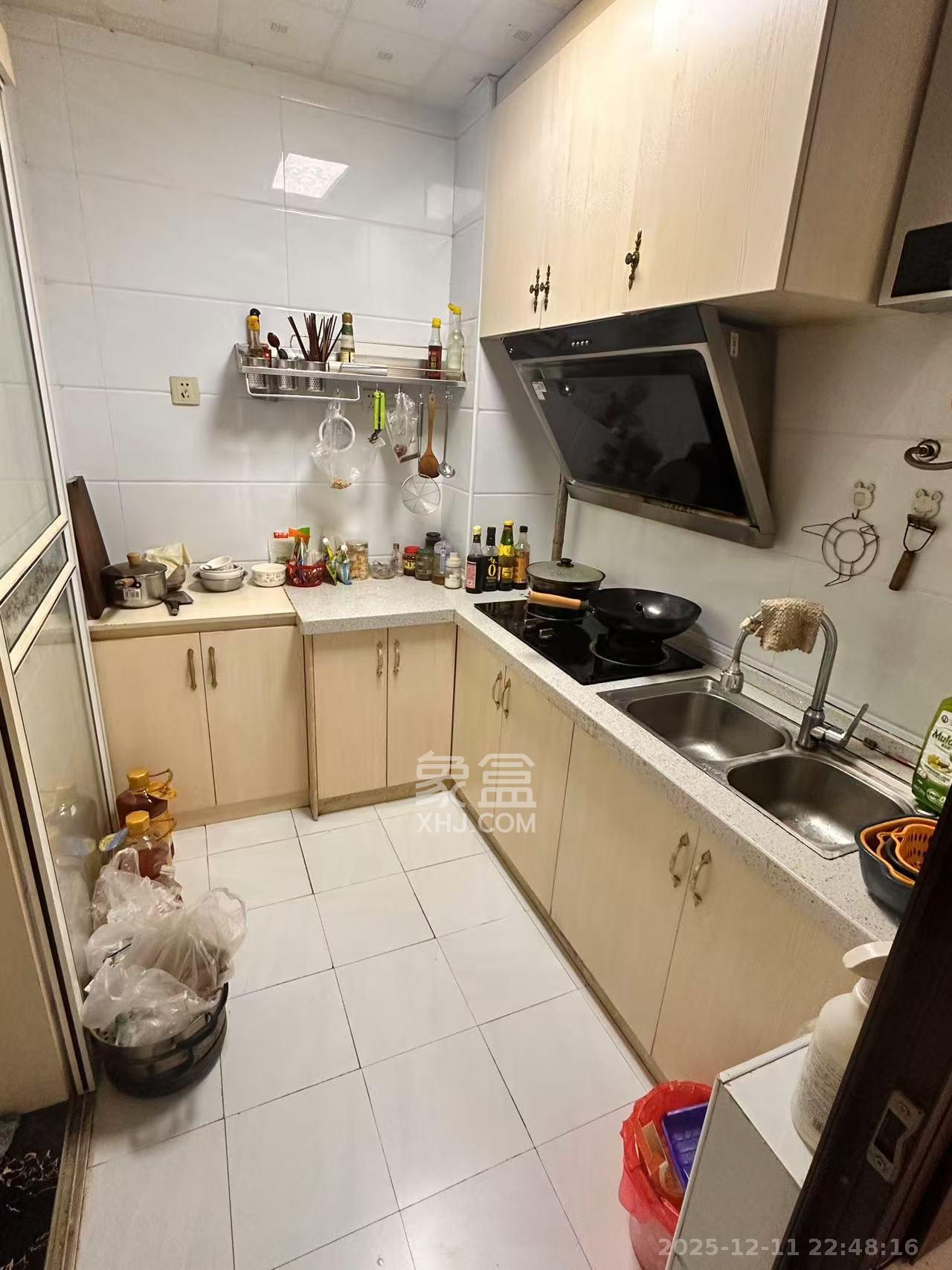 鑫远和城(一、二期) 2室1厅1卫 2500.0元/月 鑫远和城(一、二期) 2室1厅1卫 2500.0元/月室内图