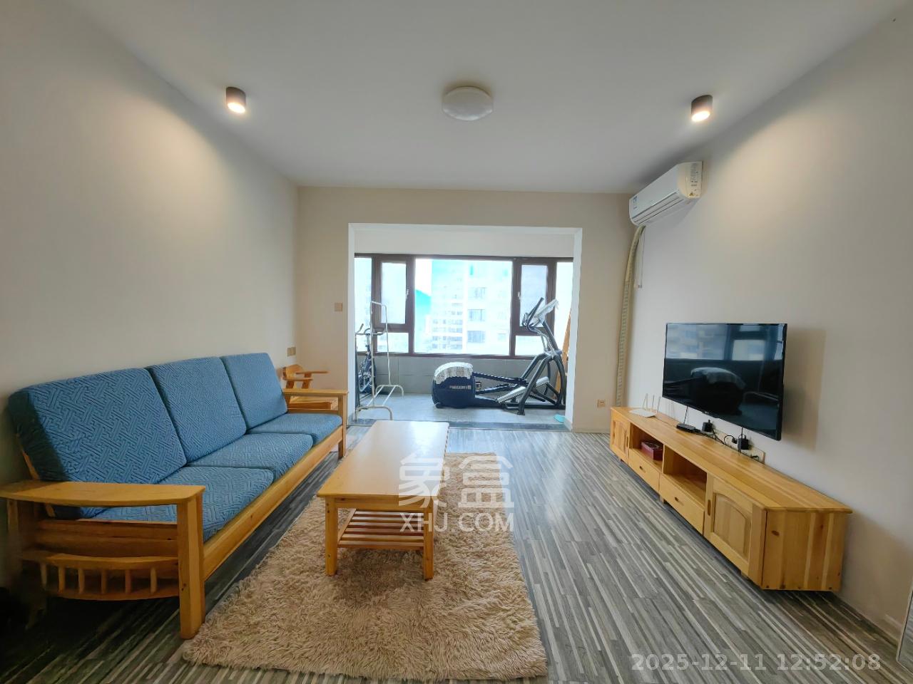 长房云时代  4室2厅2卫    3000.0元/月