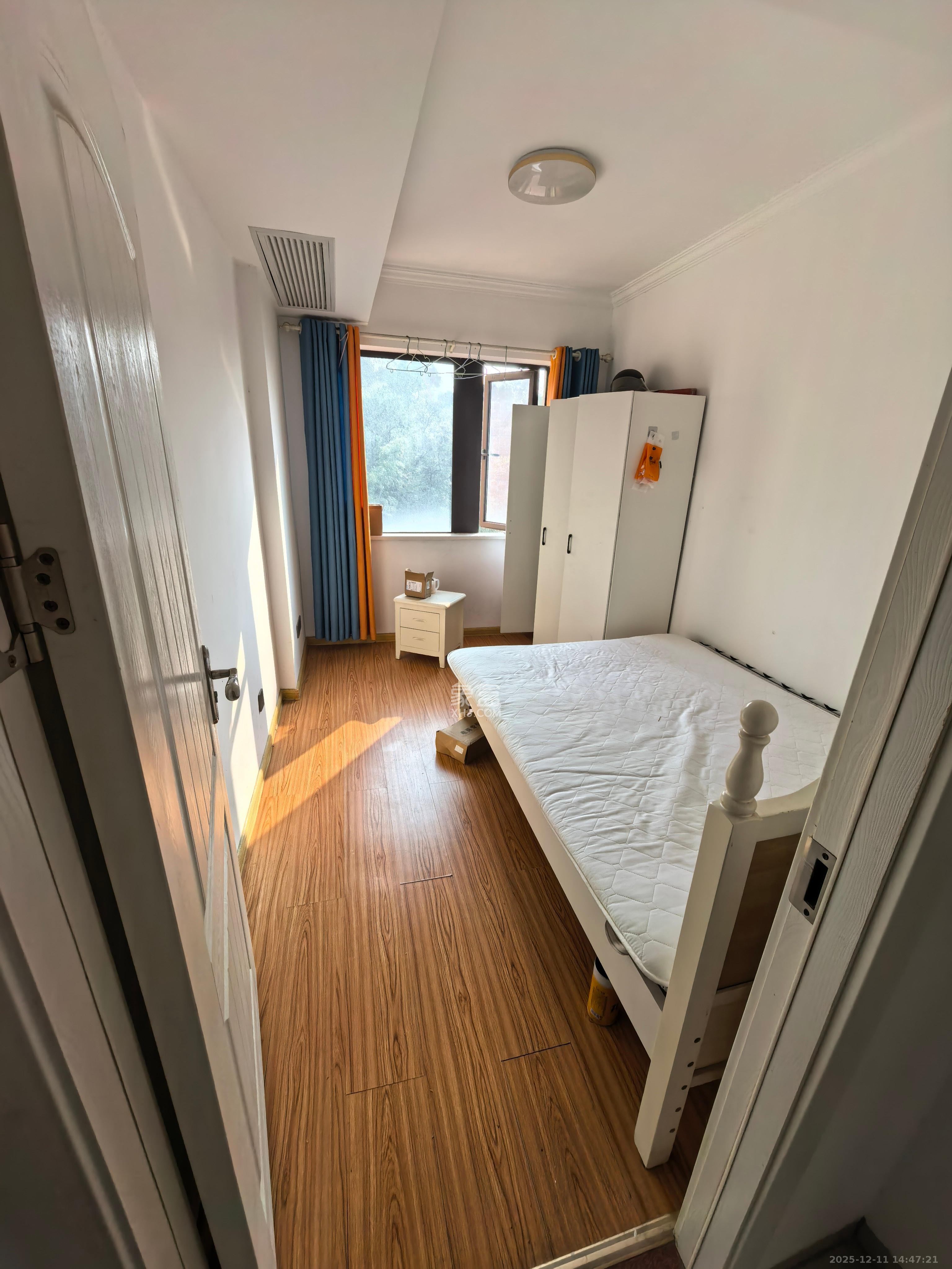 湘水郡（兴旺小爱同学）  3室2厅2卫    2480.0元/月