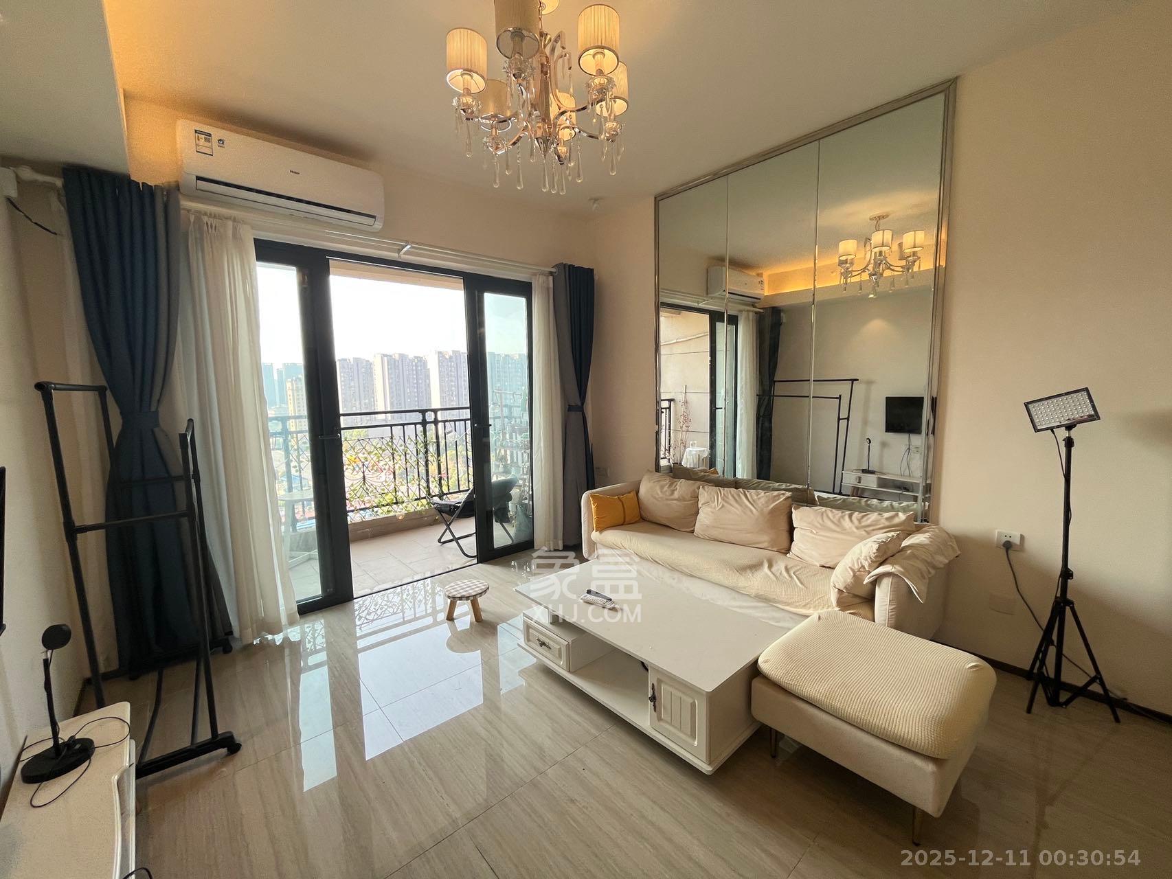 恒大上林苑  1室1厅1卫    2200.0元/月室内图