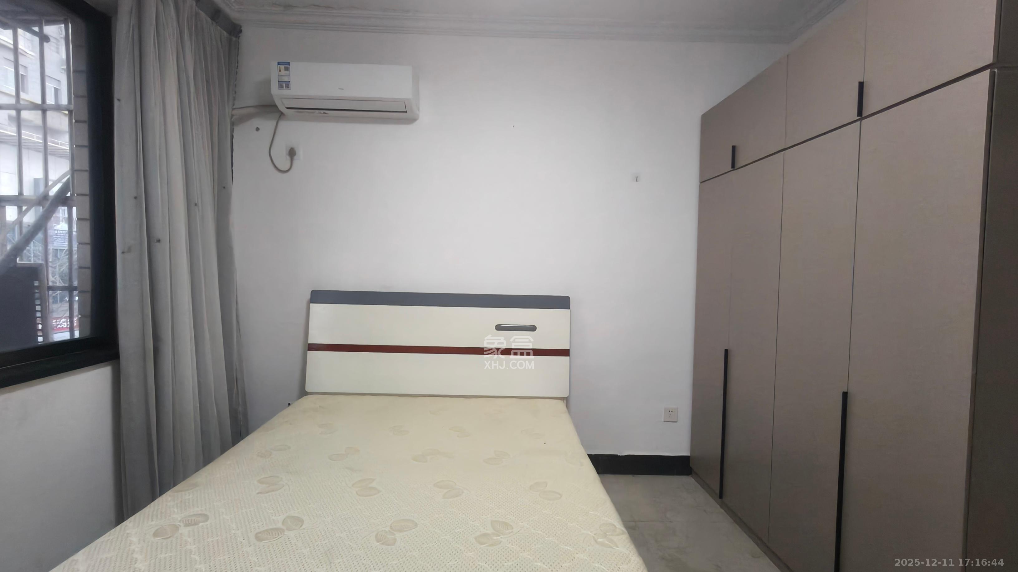 高桥火焰市场  1室0厅0卫    1800.0元/月室内图