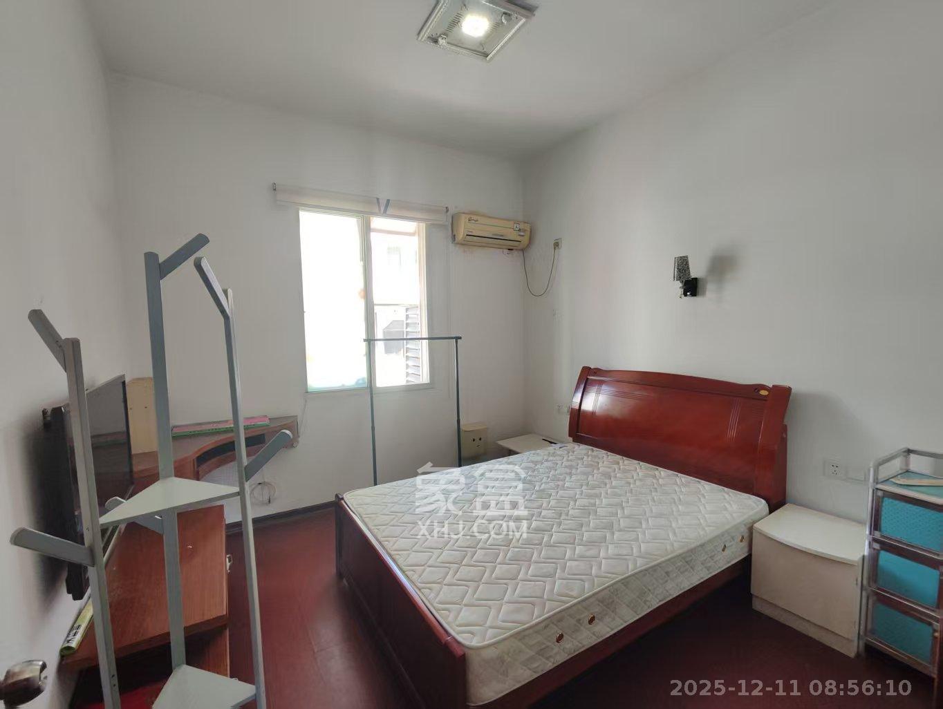 留芳岭社区  2室1厅1卫    1700.0元/月