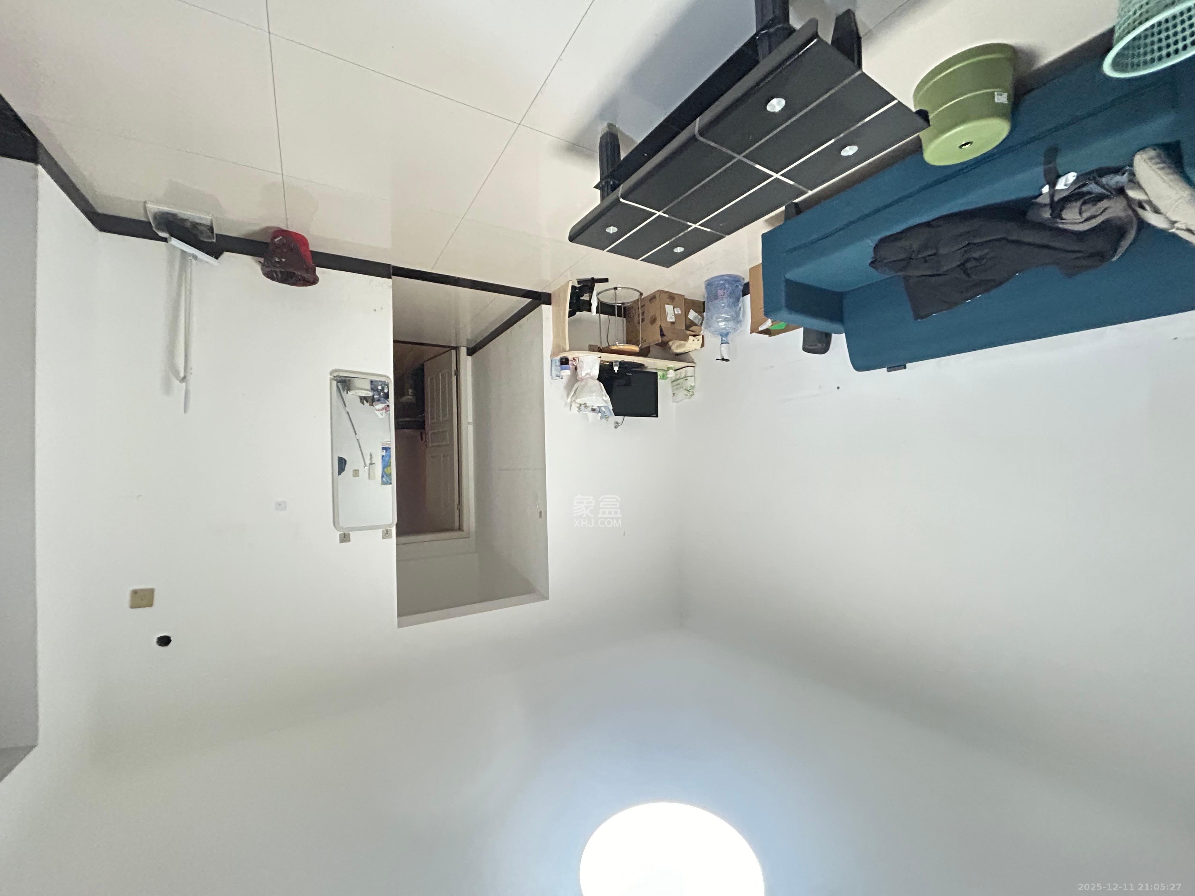 东方美地  2室2厅1卫    1600.0元/月