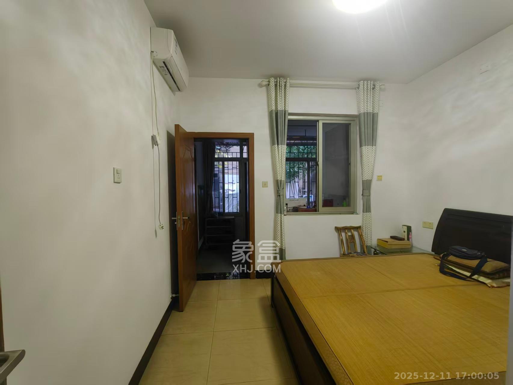 长重机械厂宿舍  3室2厅1卫    1500.0元/月室内图