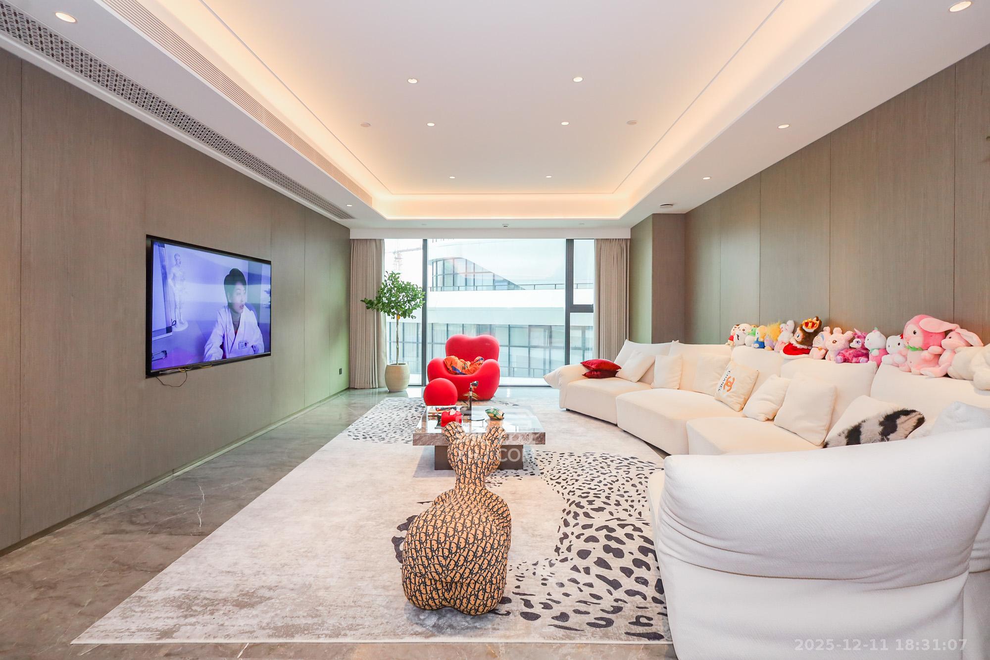 润和滨江湾  4室2厅3卫    638.0万