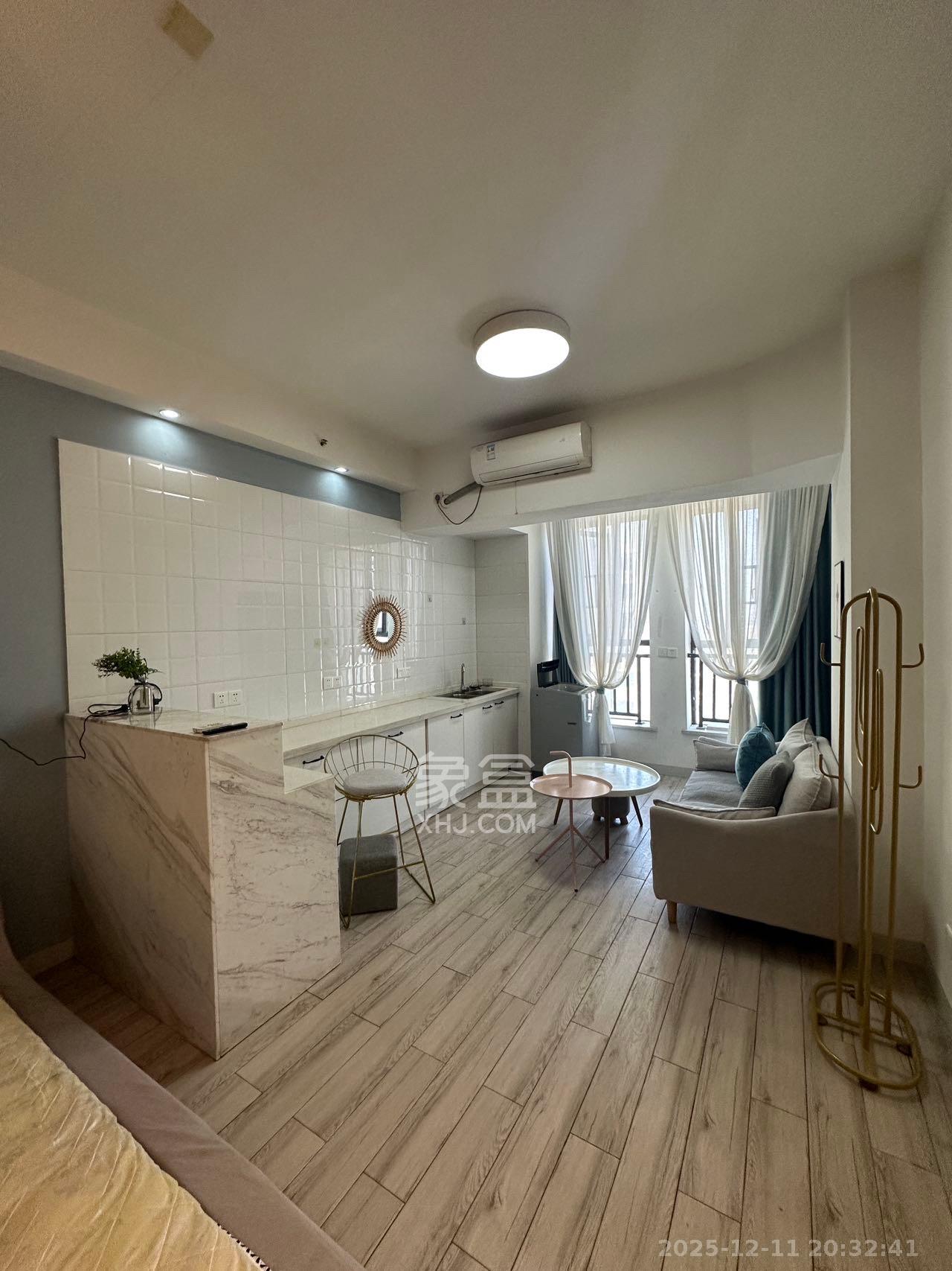 梅溪国际公寓(步步高新天地) 1室1厅1卫 1500.0元/月 梅溪国际公寓(步步高新天地) 1室1厅1卫 1500.0元/月室内图