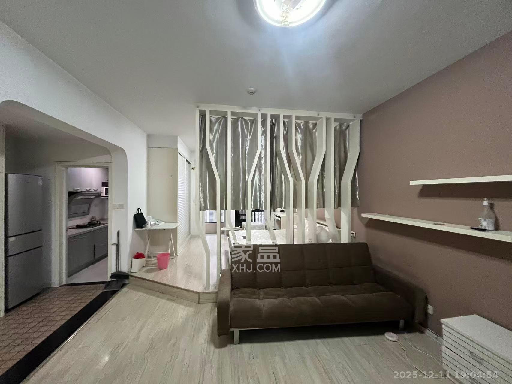 满庭芳小区  1室1厅1卫    1600.0元/月