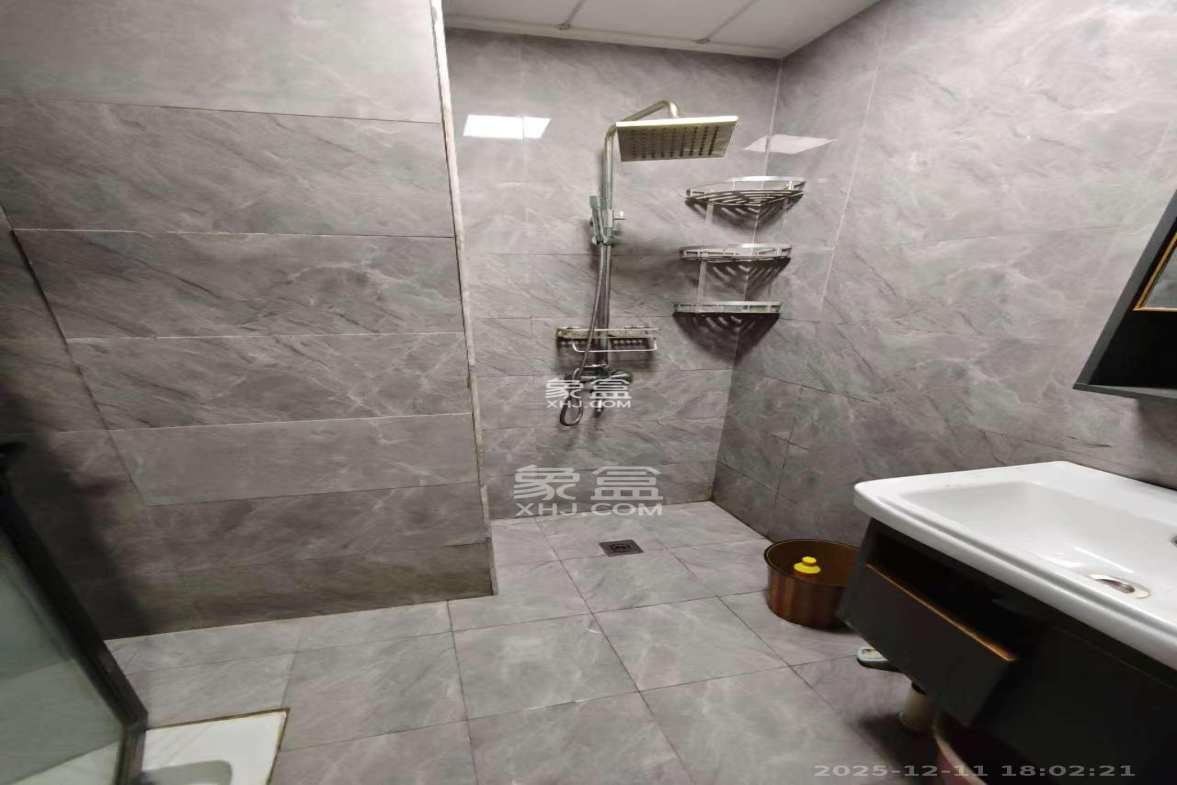 金科天悦(金科美邻汇) 1室1厅1卫 1100.0元/月 金科天悦(金科美邻汇) 1室1厅1卫 1100.0元/月室内图