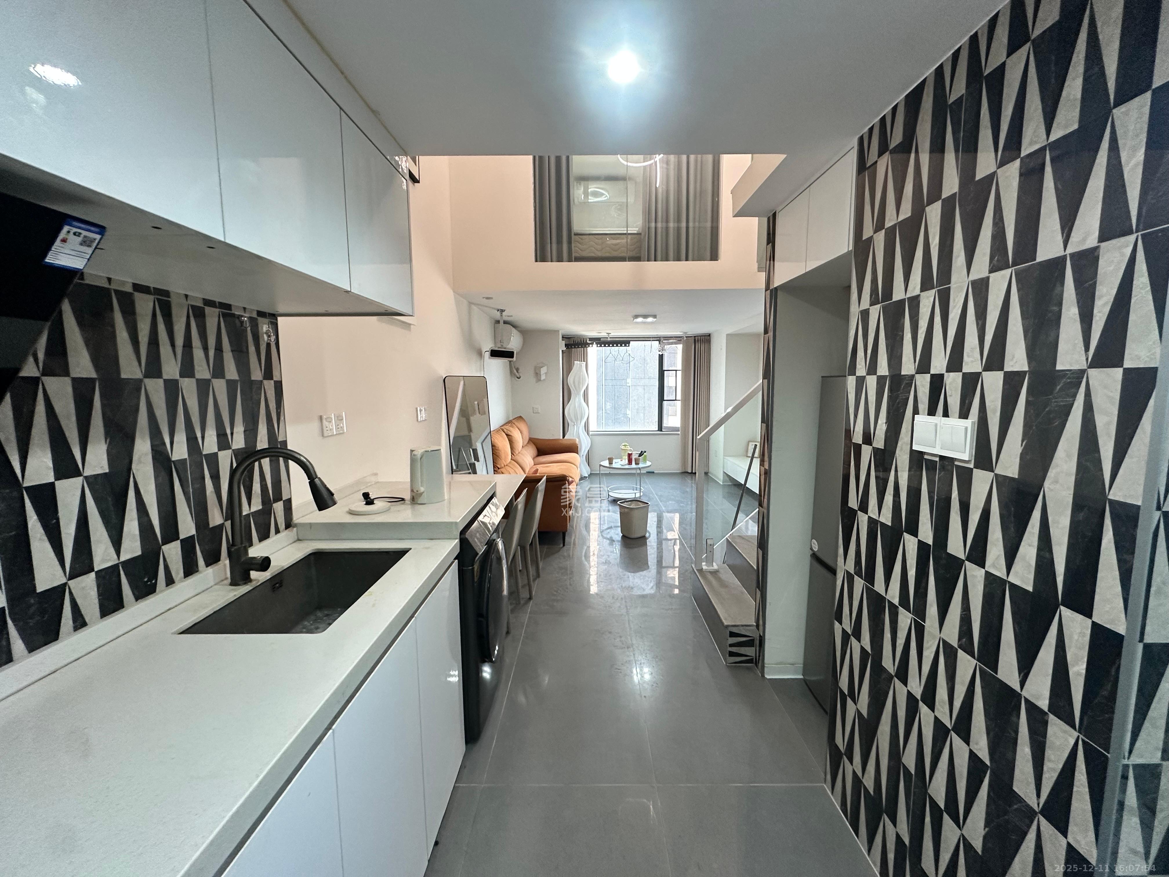 梅溪悦章 2室1厅1卫 2600.0元/月 梅溪悦章 2室1厅1卫 2600.0元/月室内图