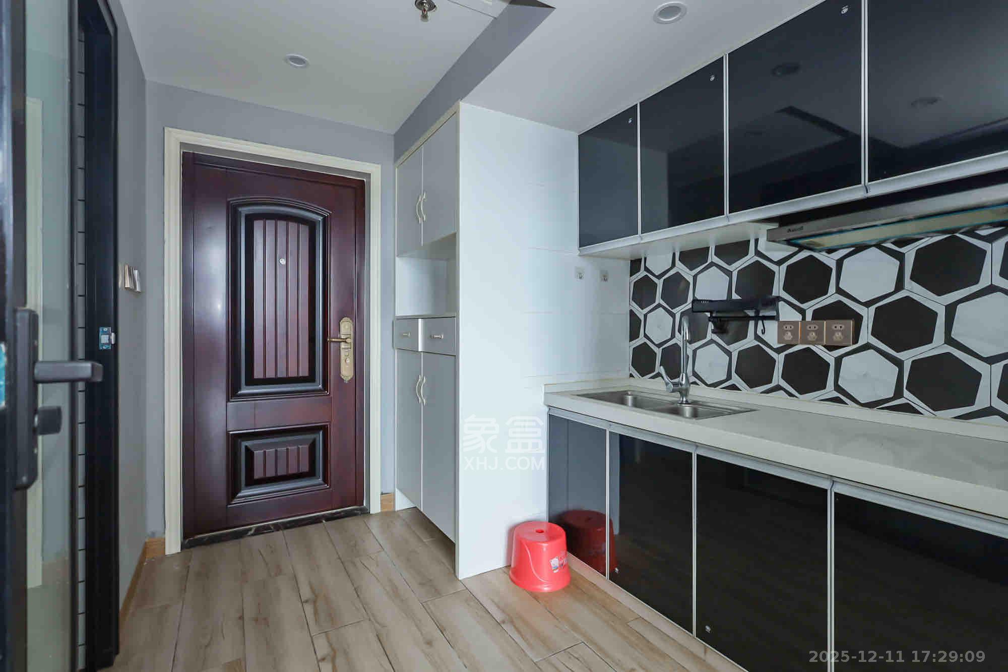 奥克斯缔壹城   39.49㎡      1800.0元/月室内图