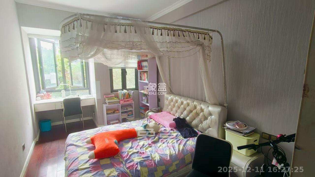 西山汇景一、二期 3室2厅1卫 3000.0元/月 西山汇景一、二期 3室2厅1卫 3000.0元/月室内图