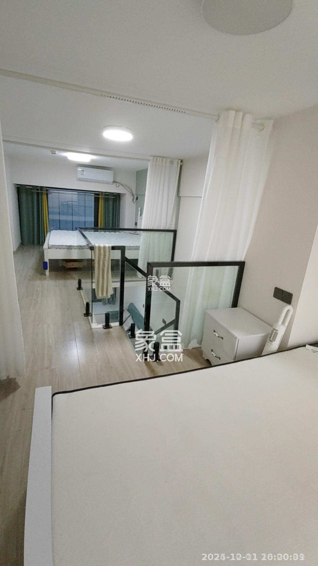 龙湖湘江星座(祺鑫星座公寓) 2室1厅1卫 2100.0元/月 龙湖湘江星座(祺鑫星座公寓) 2室1厅1卫 2100.0元/月室内图