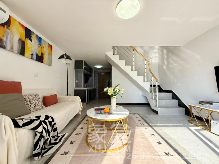 荣盛花语书苑  2室1厅1卫    2400.0元/月