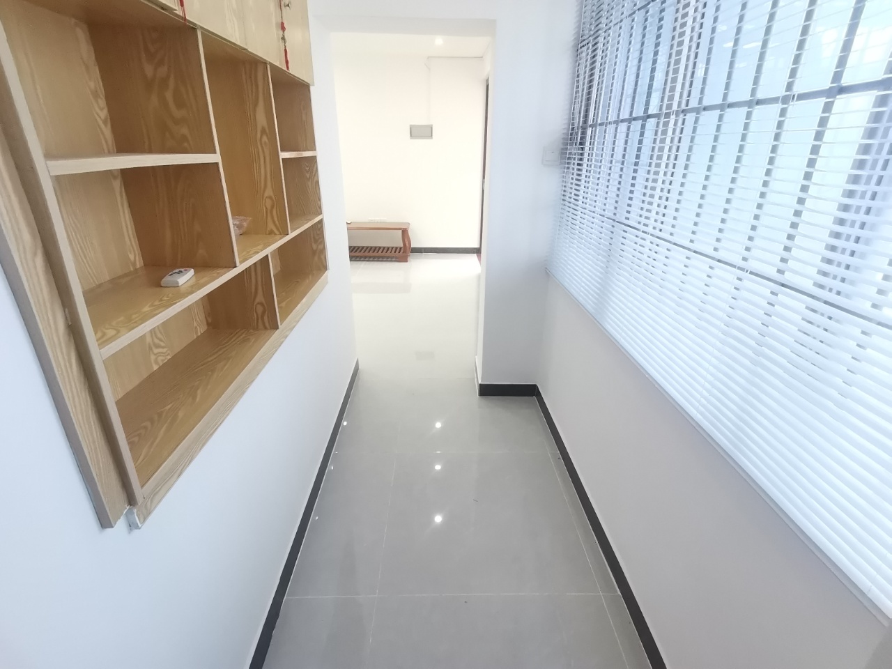 华立花园  3室1厅1卫    93.0万