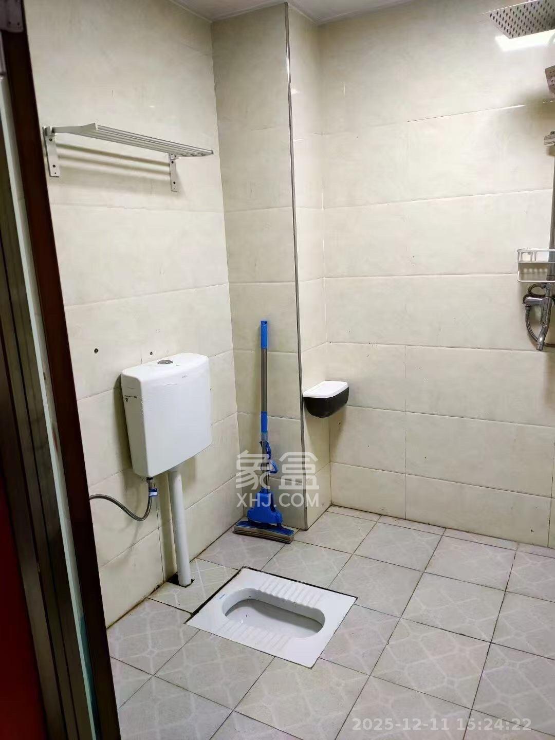 圭塘三小区 1室1厅1卫 1500.0元/月 圭塘三小区 1室1厅1卫 1500.0元/月室内图