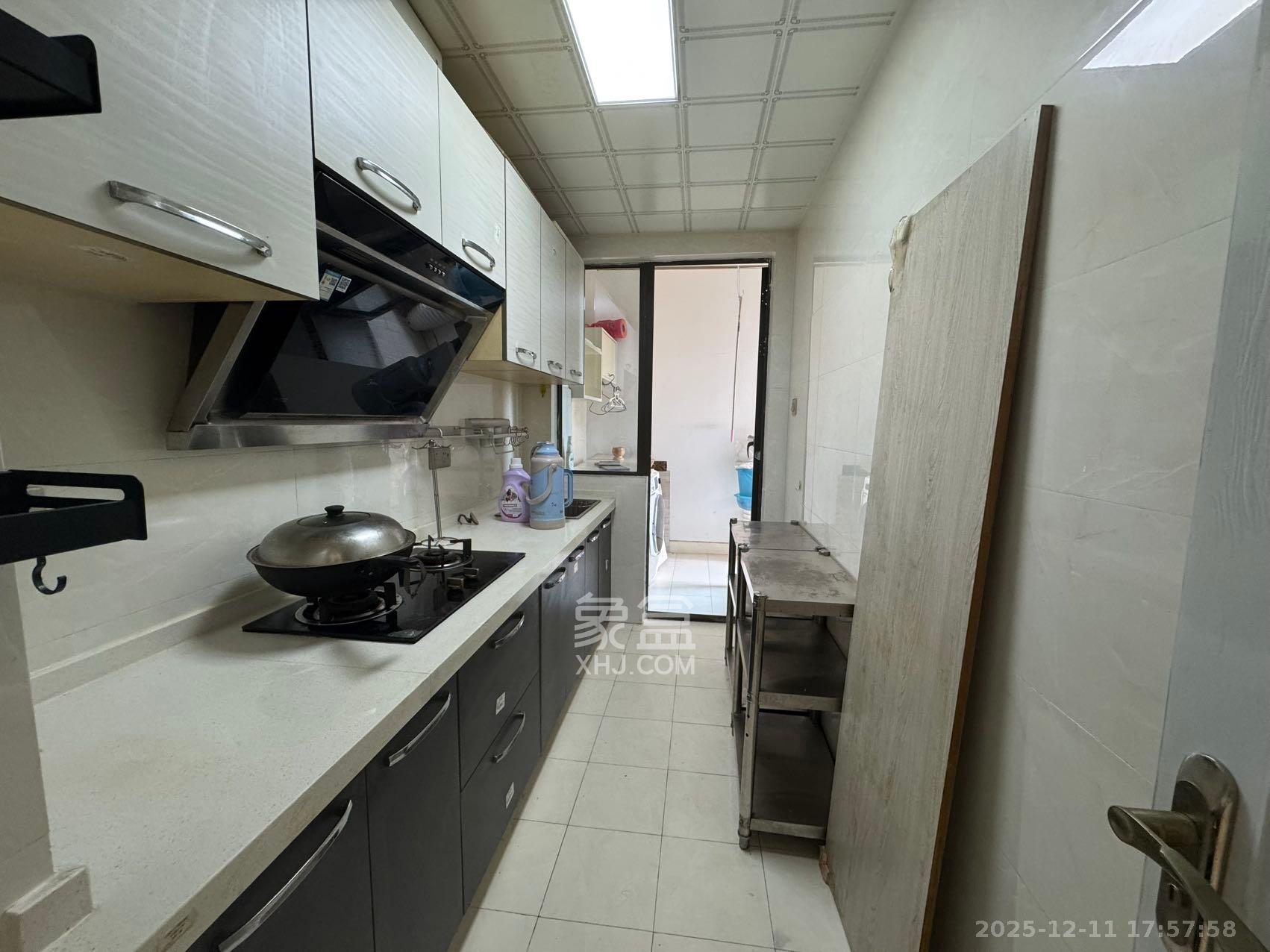 阳光城尚东湾青云苑  2室2厅1卫    2100.0元/月室内图