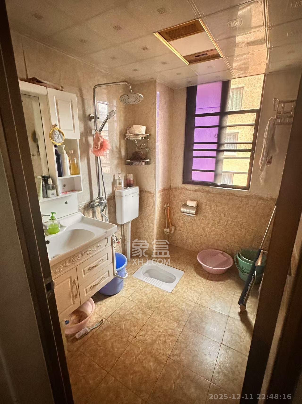 鑫远和城(一、二期) 2室1厅1卫 2500.0元/月 鑫远和城(一、二期) 2室1厅1卫 2500.0元/月室内图