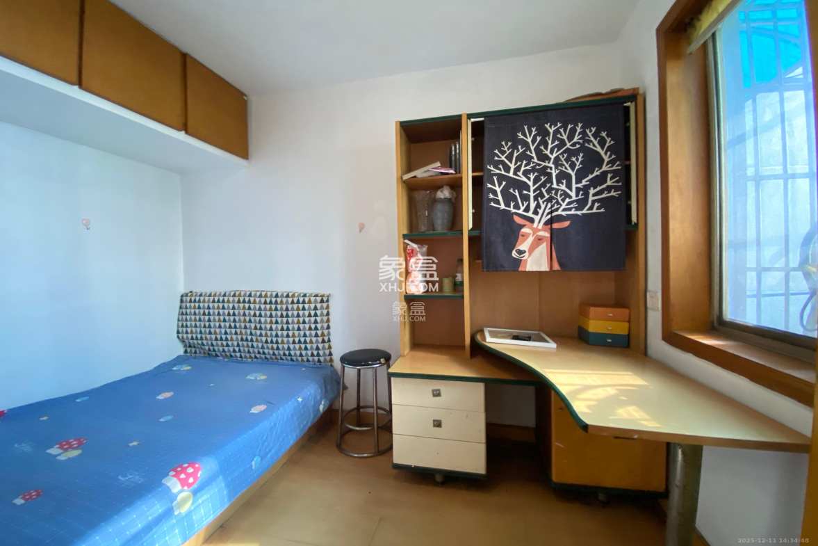 牛婆塘社区 2室2厅1卫 1400.0元/月 牛婆塘社区 2室2厅1卫 1400.0元/月室内图