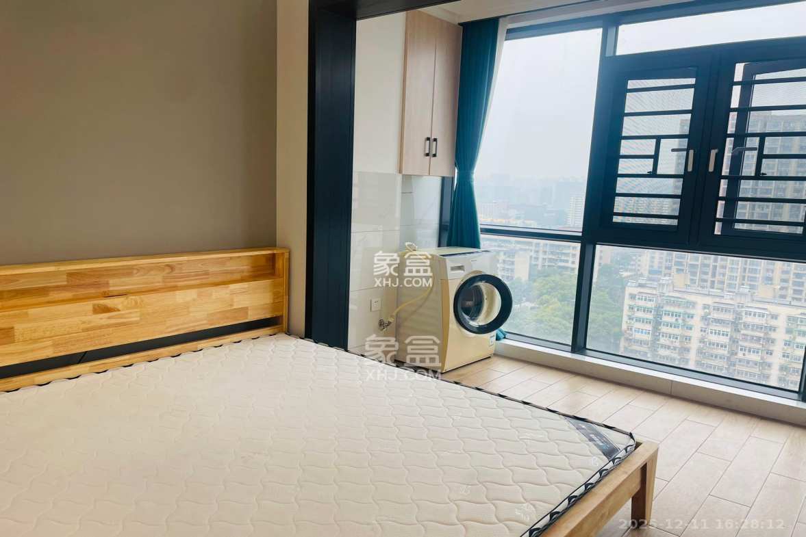 裕天国际商汇中心 2室1厅1卫 2300.0元/月 裕天国际商汇中心 2室1厅1卫 2300.0元/月室内图