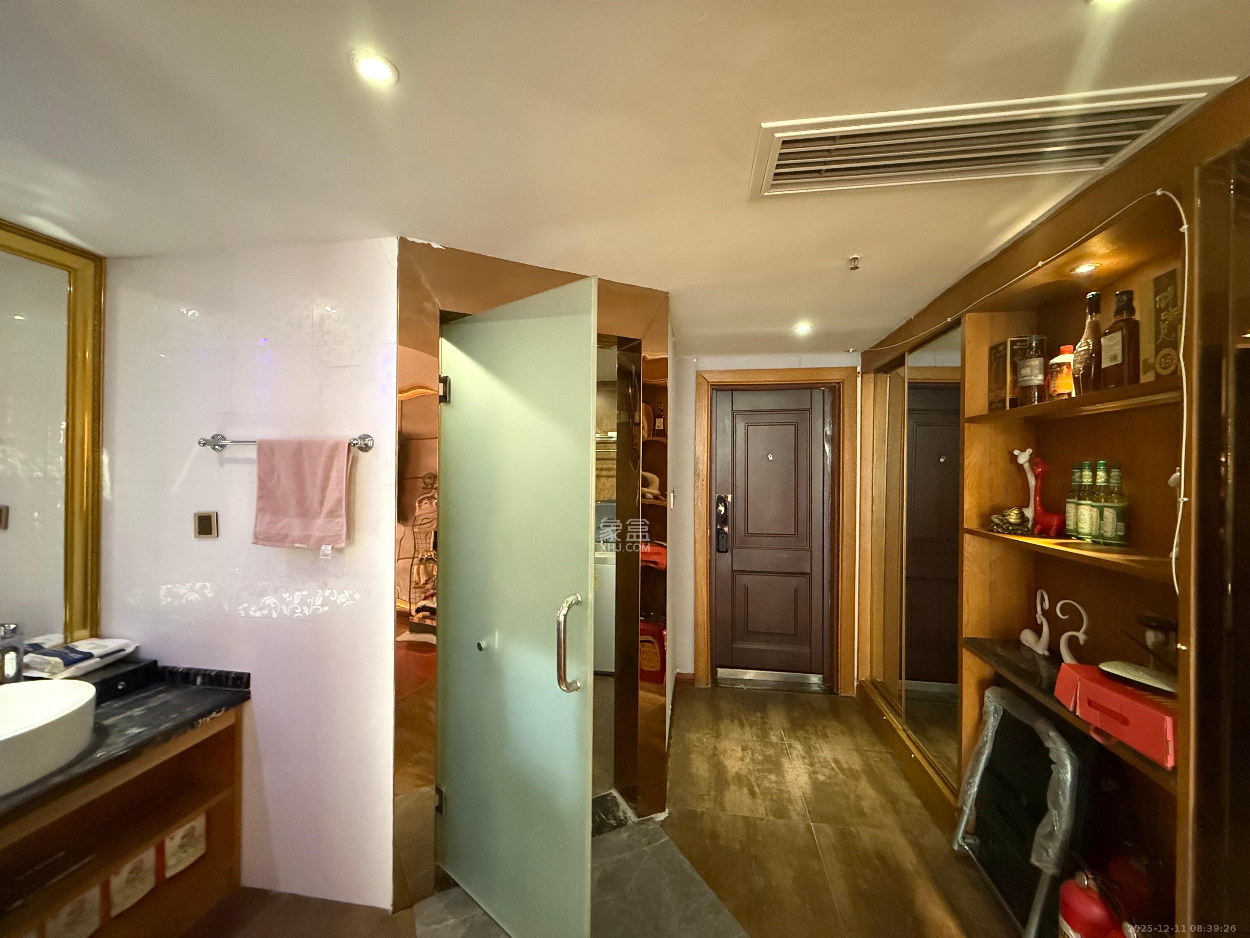 三重星都心  1室1厅1卫    1700.0元/月室内图