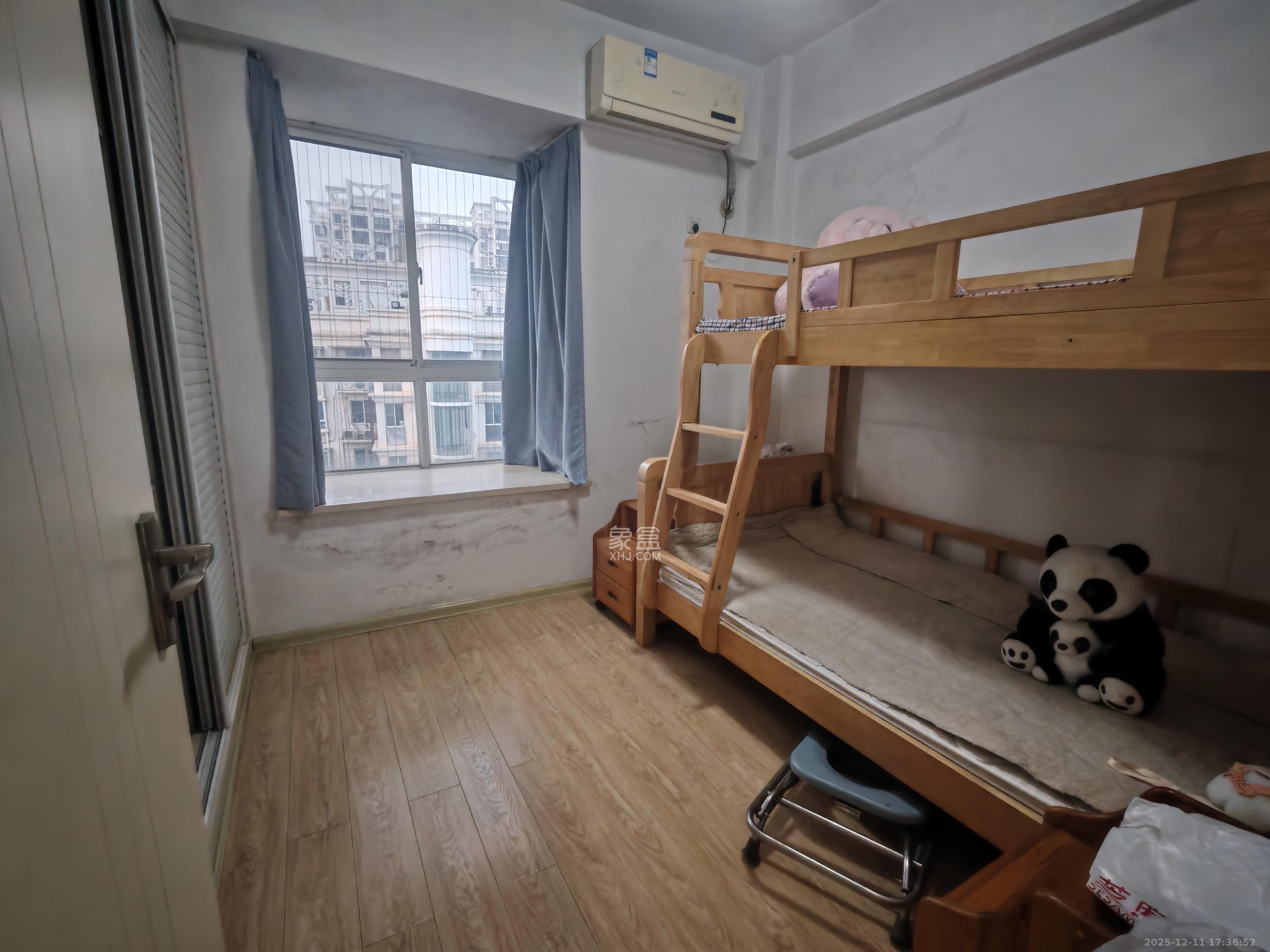 城市山水豪园（山水城市风景）  3室2厅2卫    2400.0元/月室内图