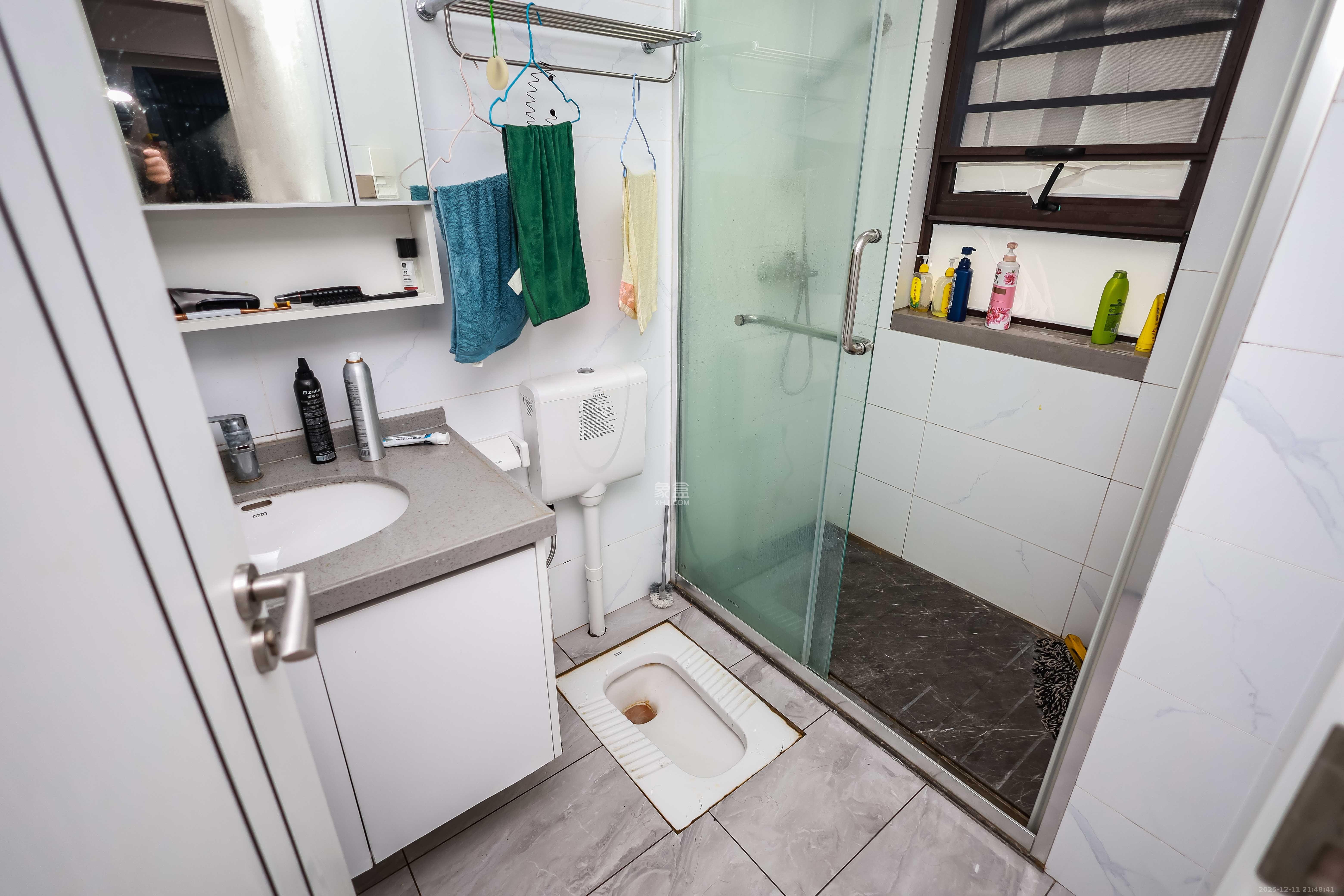 金基芳华  4室2厅2卫    2800.0元/月室内图