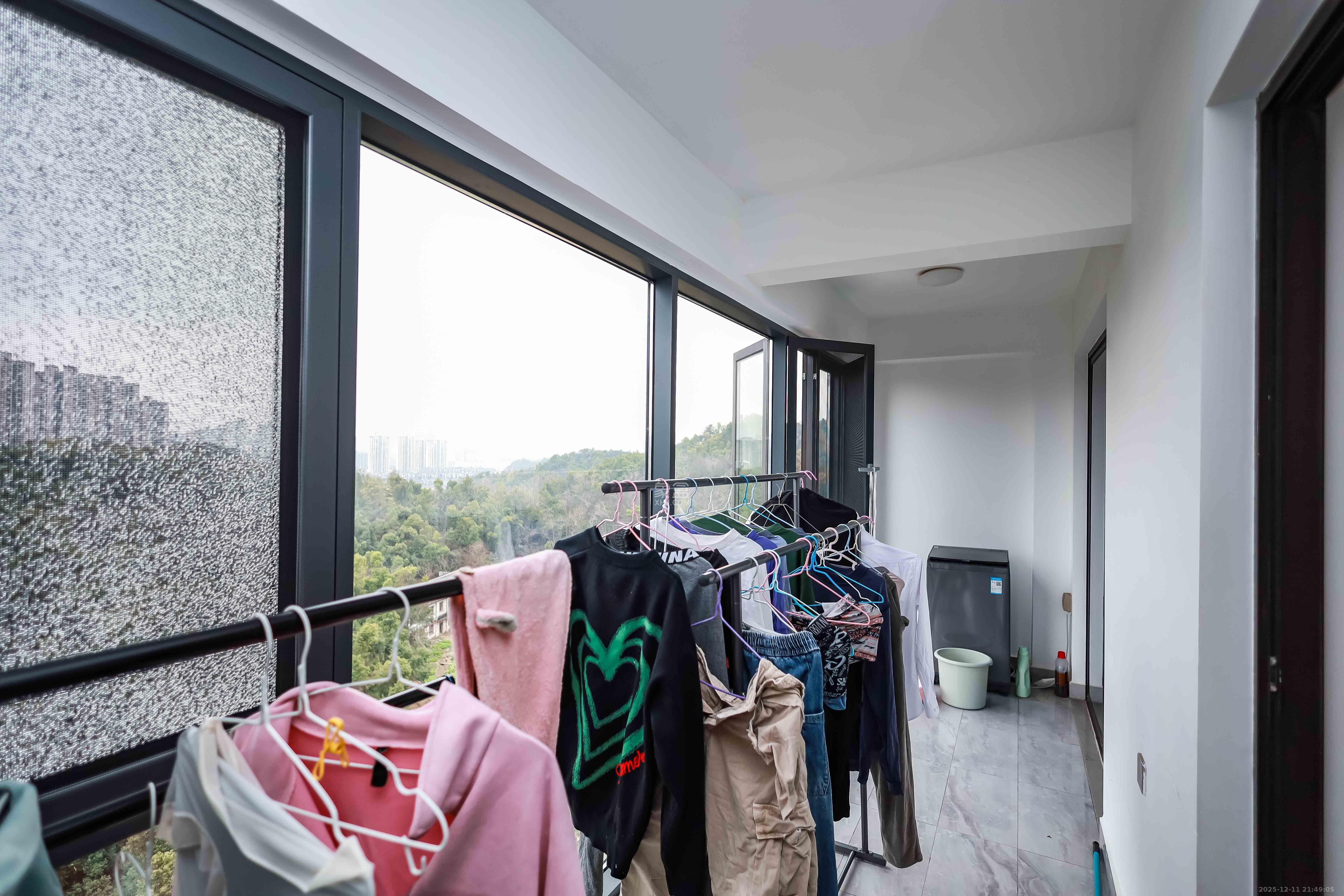 金基芳华 4室2厅2卫 2800.0元/月 金基芳华 4室2厅2卫 2800.0元/月室内图