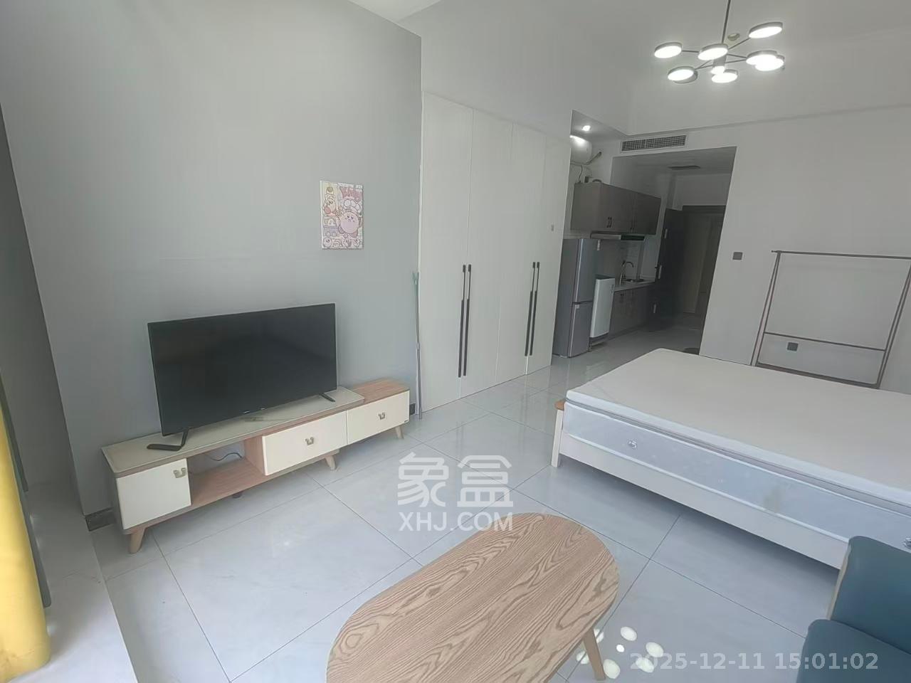 梅溪峰汇（房聚梅溪壹中心）  1室1厅1卫    1600.0元/月室内图