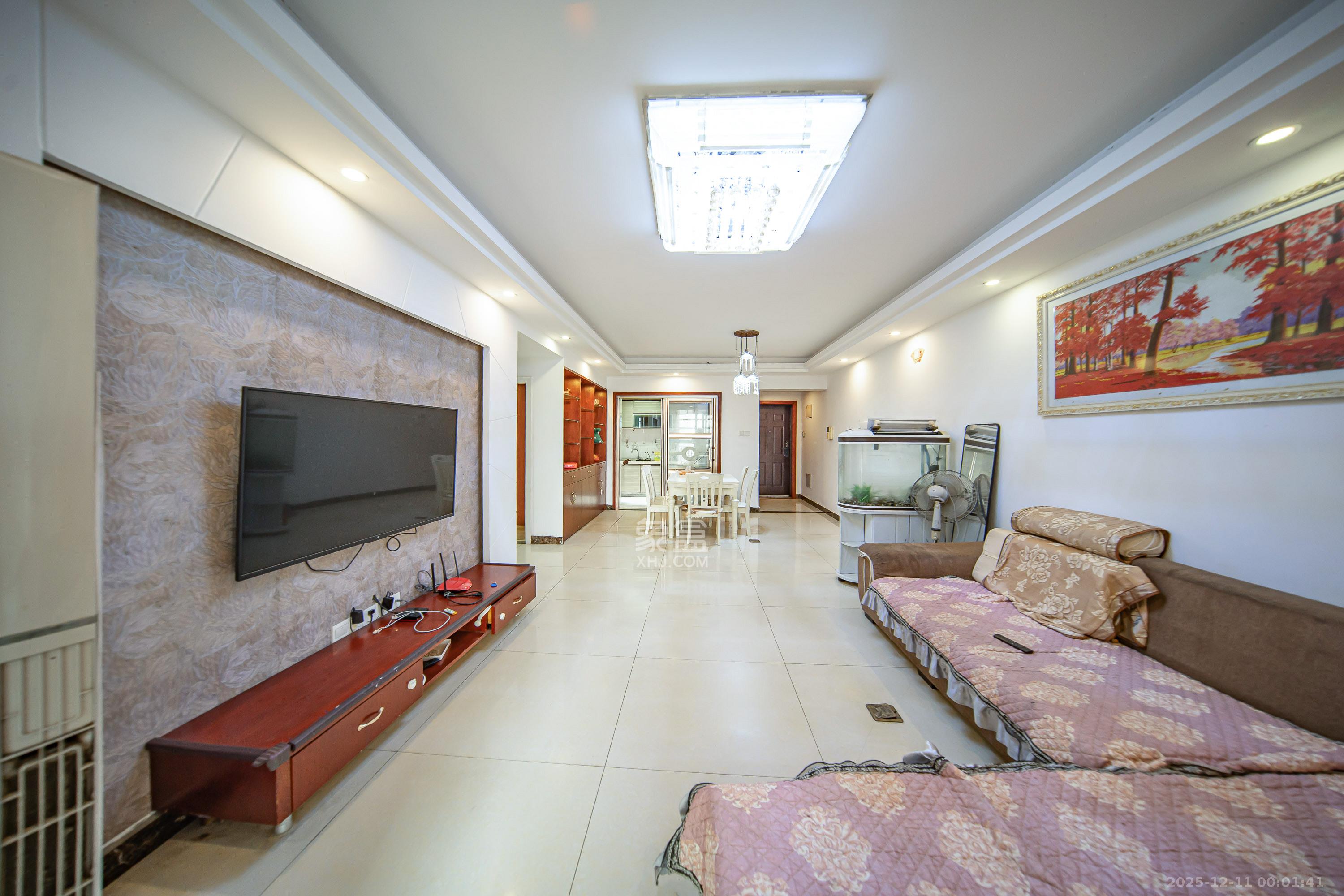 华润橡树湾  2室2厅2卫    61.6万