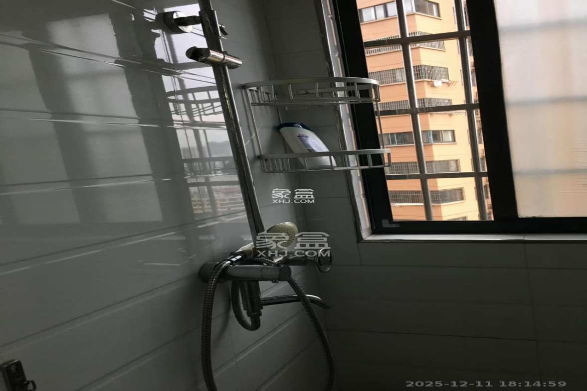 新民小区 1室0厅0卫 2200.0元/月 新民小区 1室0厅0卫 2200.0元/月室内图