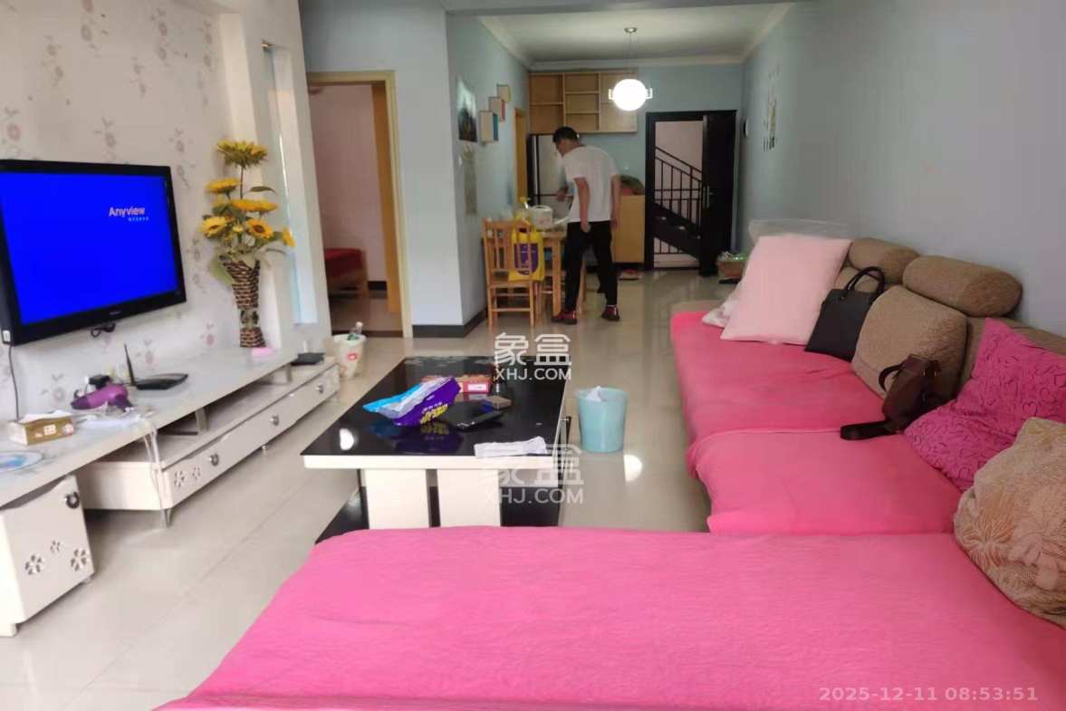 山水湾 2室2厅1卫 1600.0元/月 山水湾 2室2厅1卫 1600.0元/月室内图