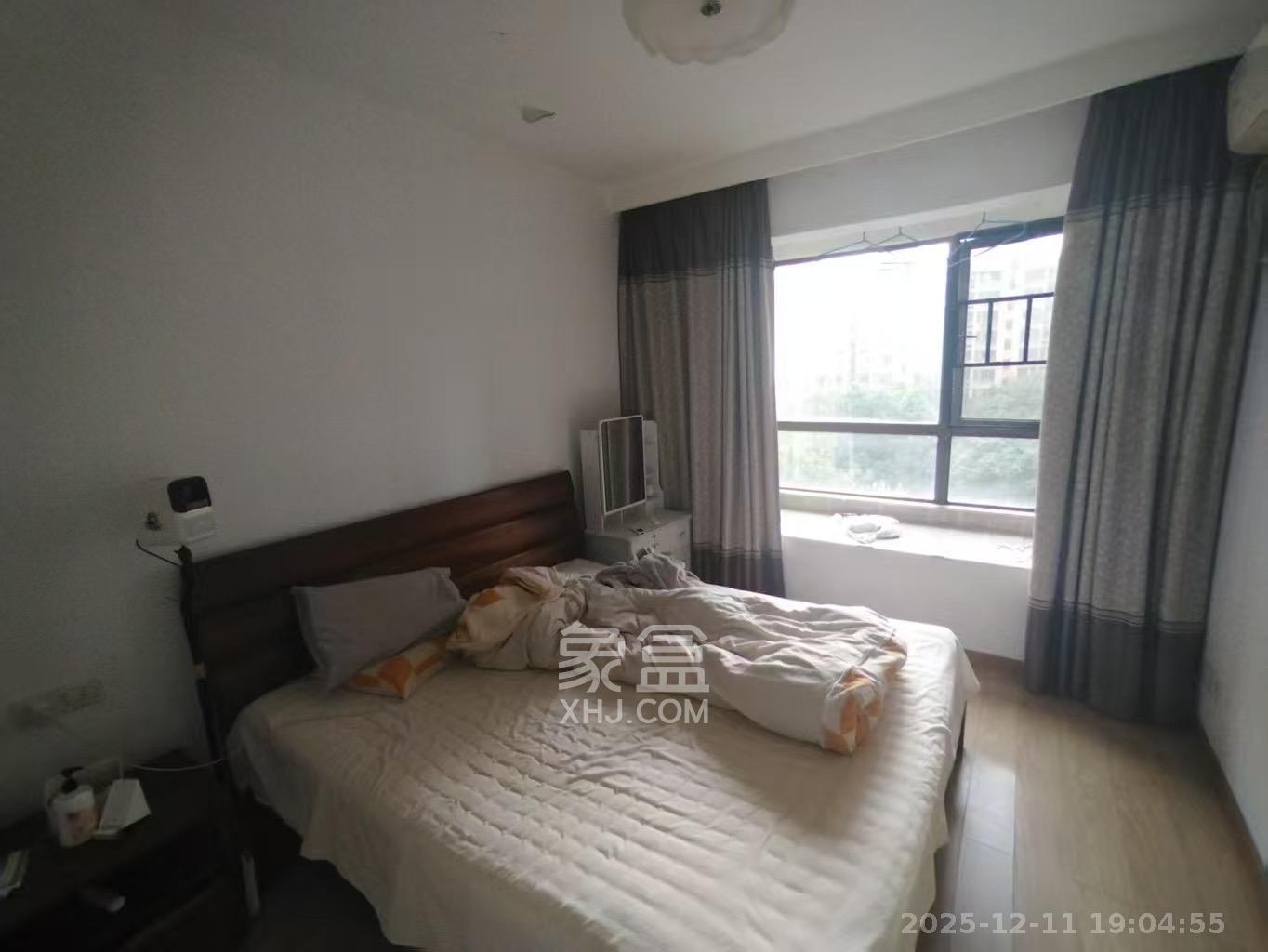 山语城二期 3室1厅1卫 1800.0元/月 山语城二期 3室1厅1卫 1800.0元/月室内图