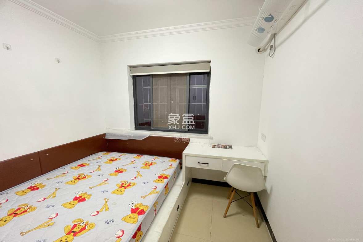 圭塘三小区 1室1厅1卫 1700.0元/月 圭塘三小区 1室1厅1卫 1700.0元/月室内图