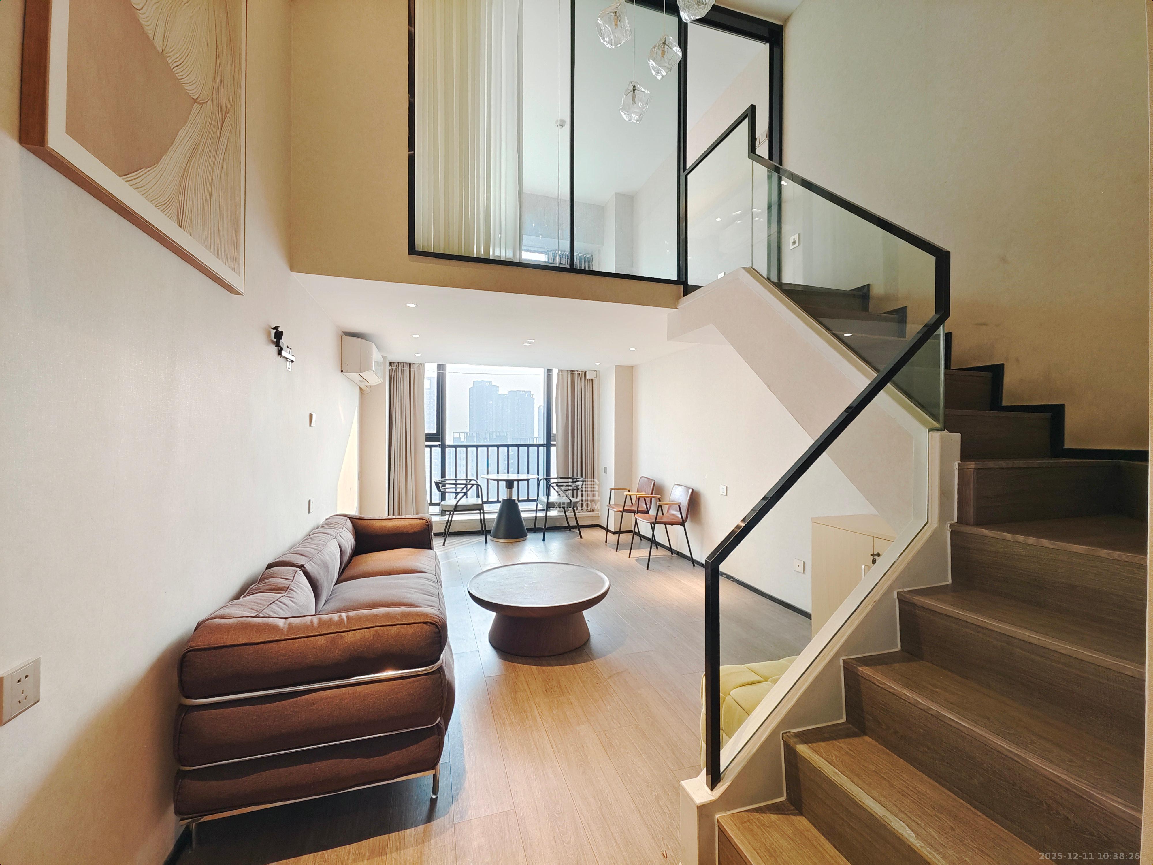 中一鲲出(鲲鹏府) 2室1厅1卫 2600.0元/月 中一鲲出(鲲鹏府) 2室1厅1卫 2600.0元/月室内图