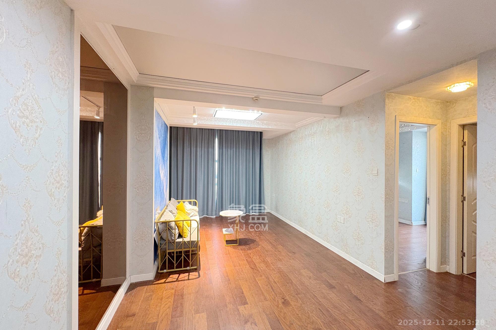 壹号公馆  2室2厅1卫    126.0万