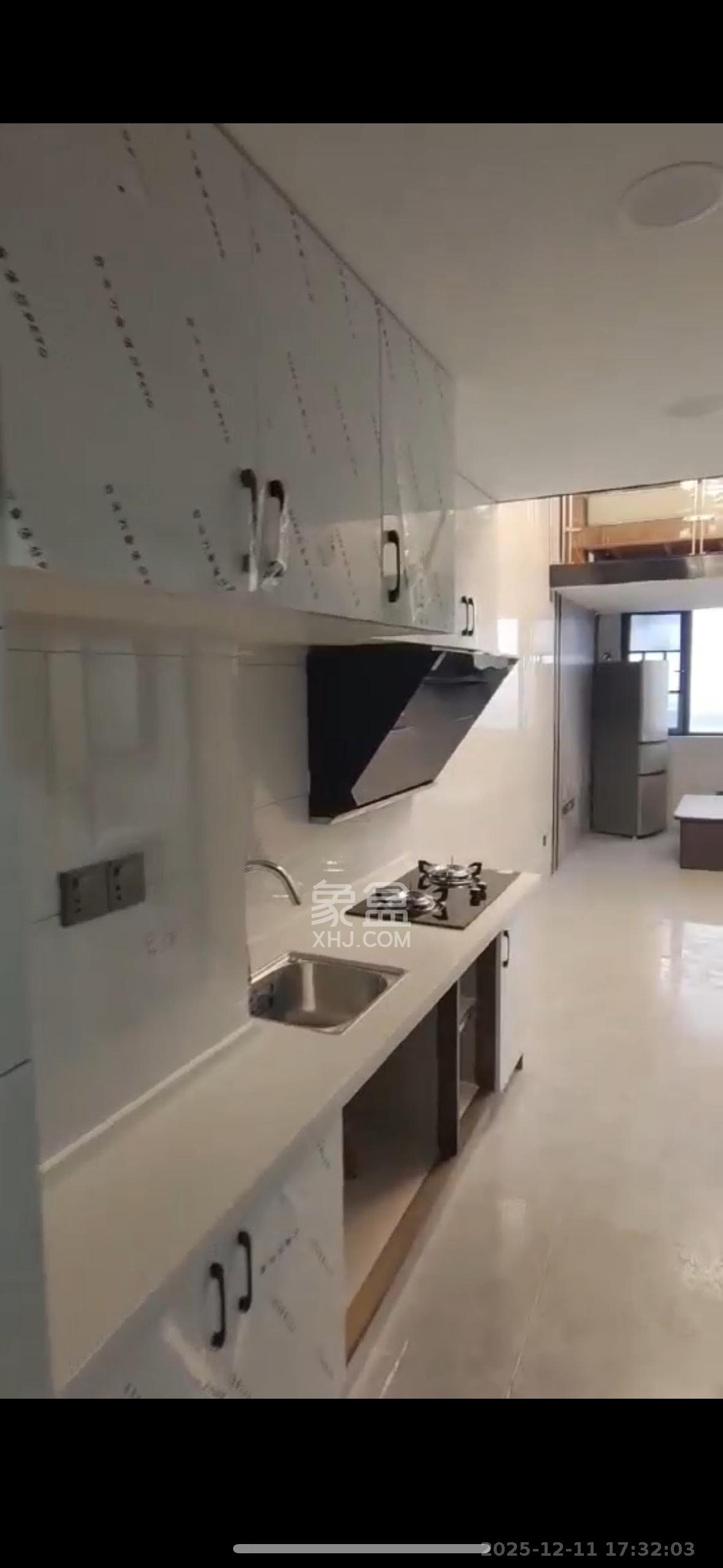 新长海D1站  2室1厅1卫    1200.0元/月