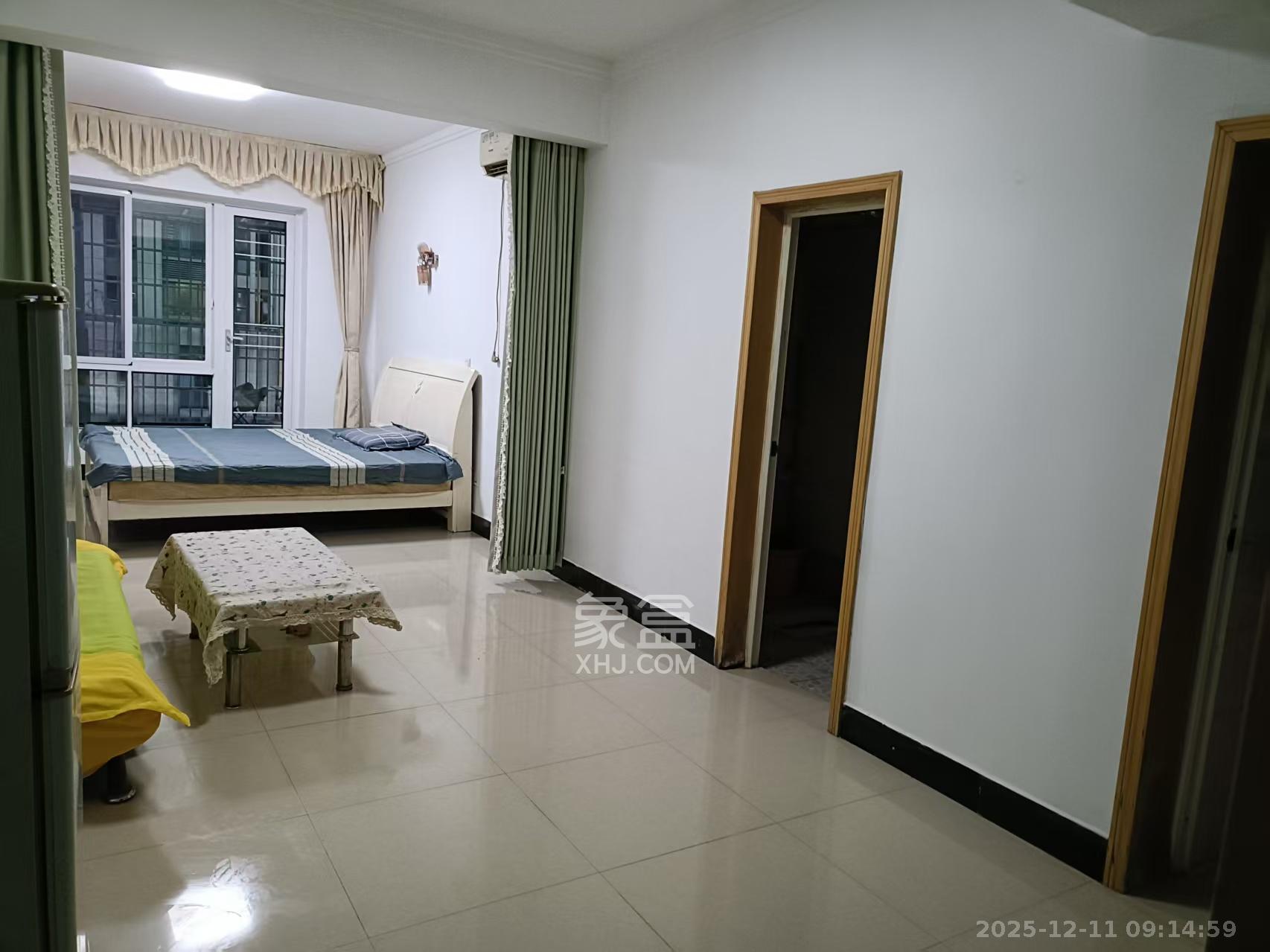 伍家岭生活广场  1室1厅1卫    1600.0元/月