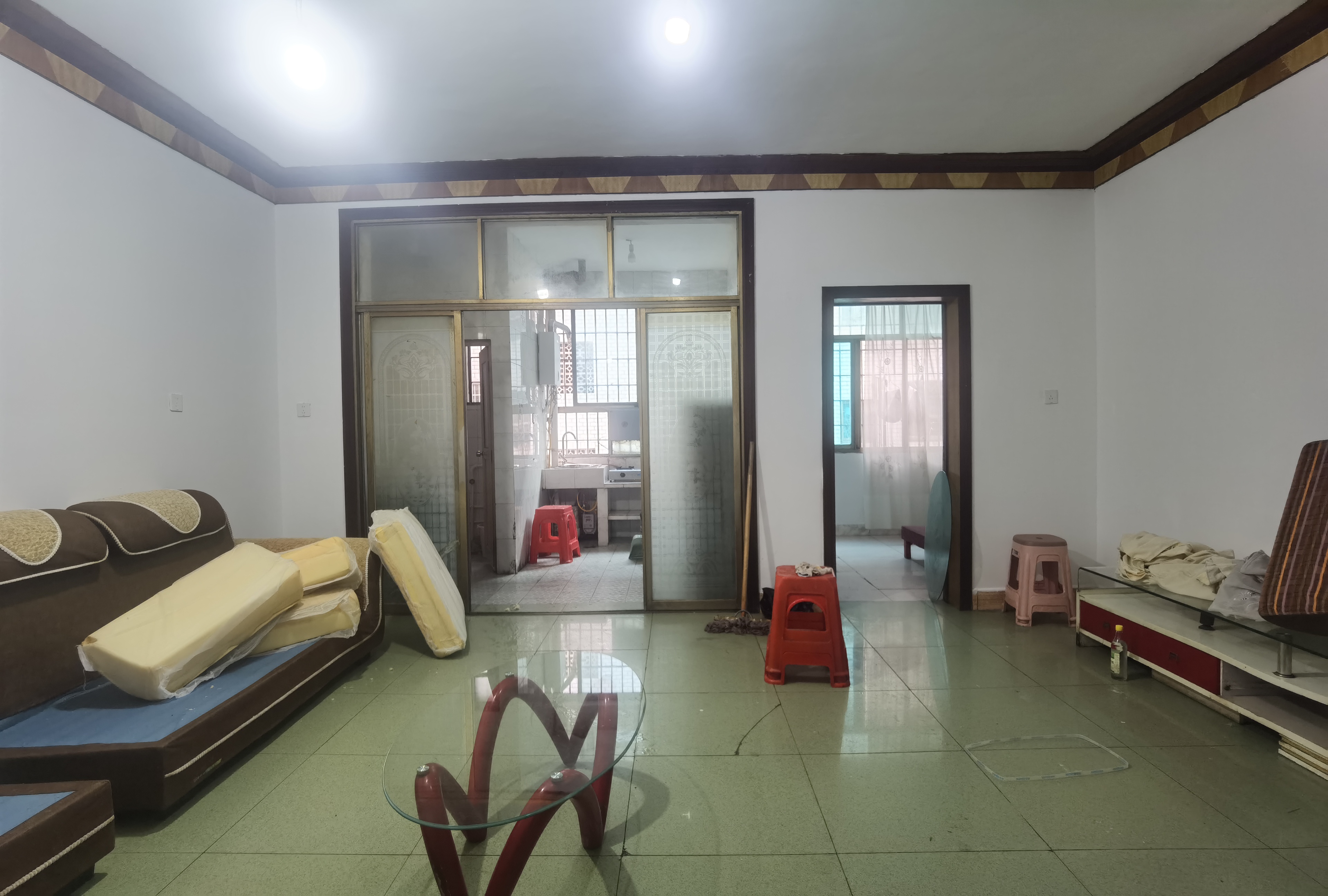 金谷市场  1室0厅0卫    1000.0元/月