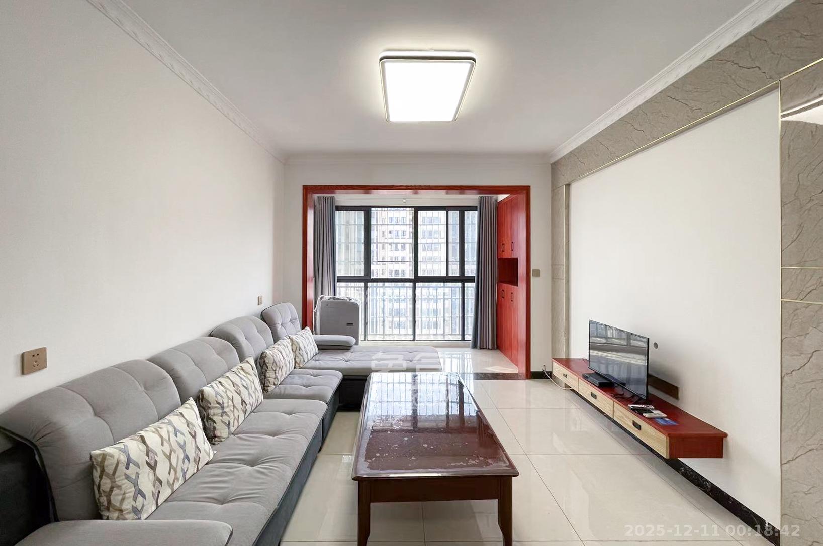 海林馨香雅苑  3室2厅1卫    92.0万