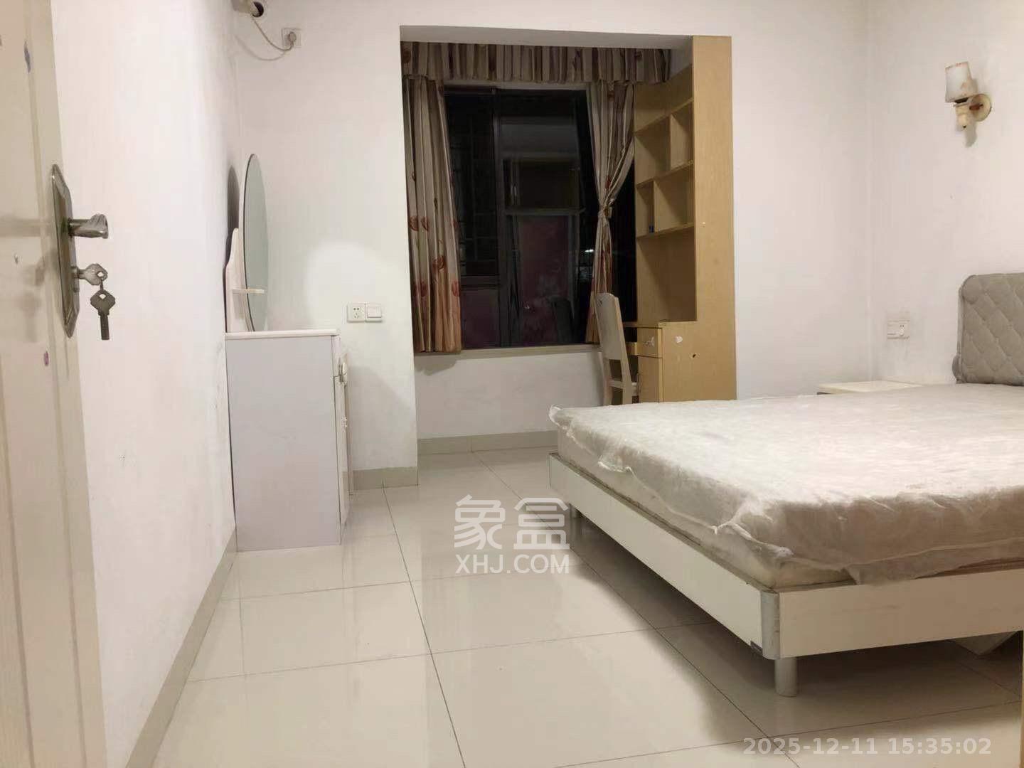 保利麓谷林语D区 3室2厅1卫 2100.0元/月 保利麓谷林语D区 3室2厅1卫 2100.0元/月室内图